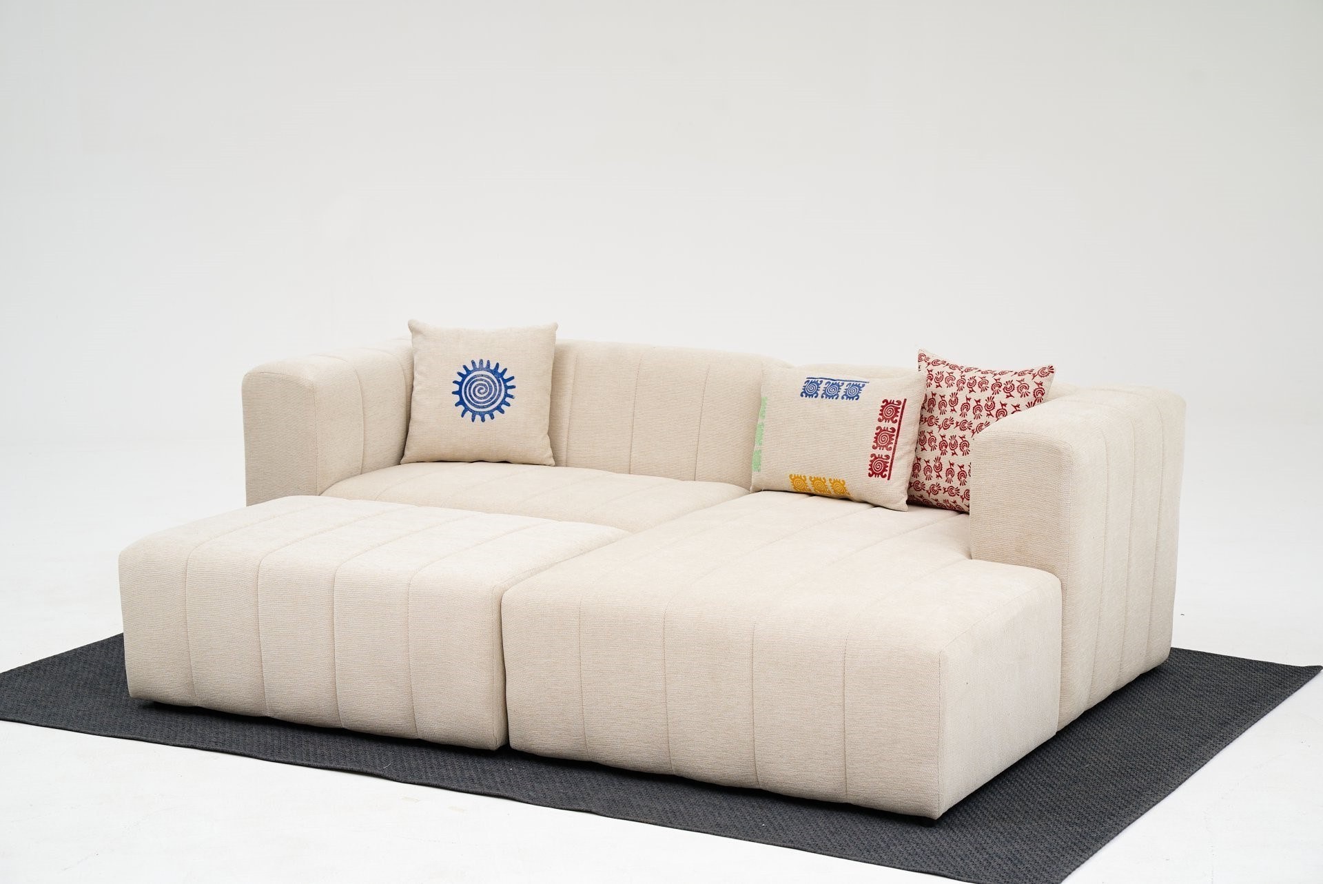 Beyza Sofa Récamiere Rechts mit Hocker Creme