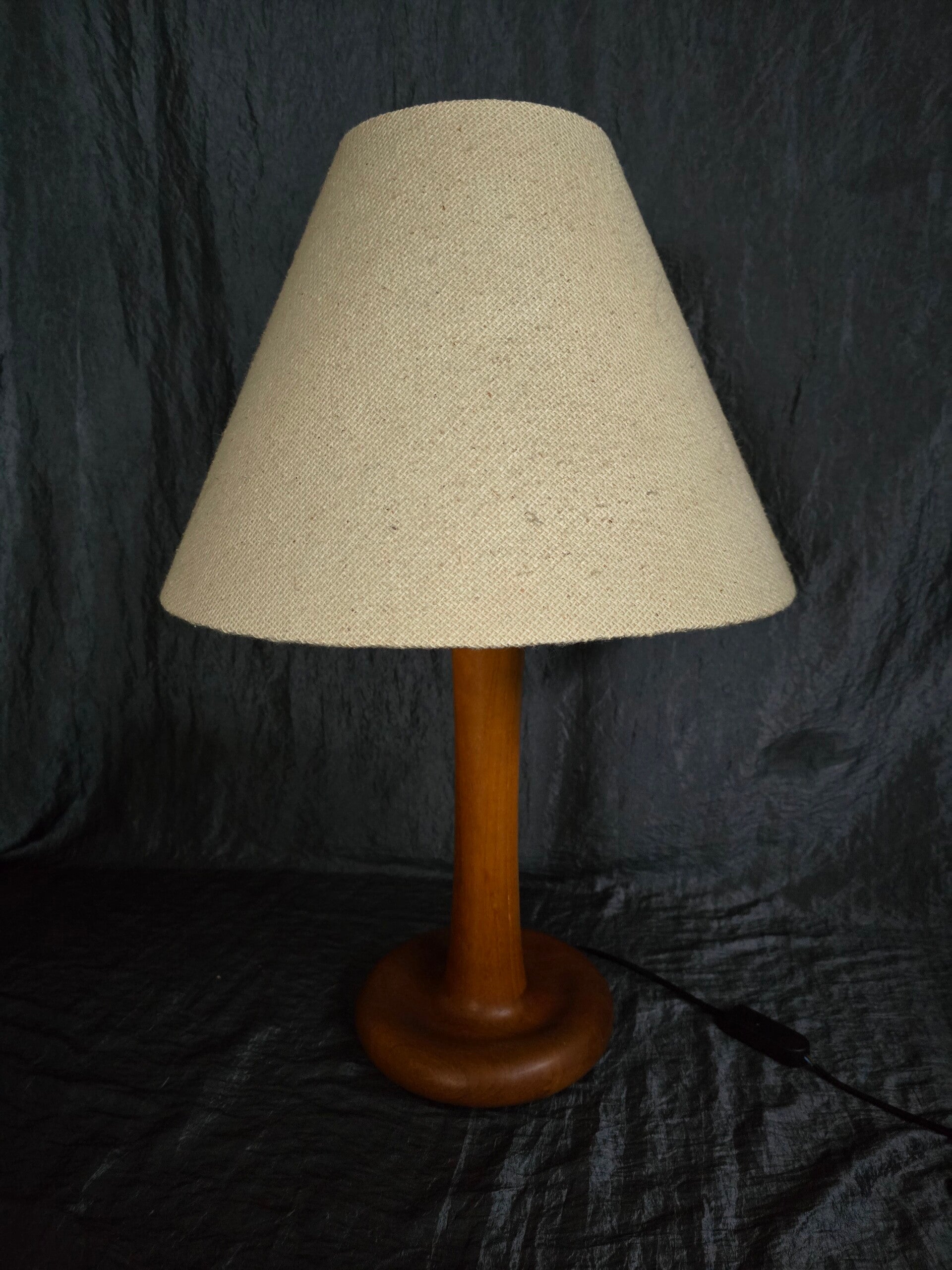 Vintage Teakholz Tischlampe Dyrlund Dänemark
