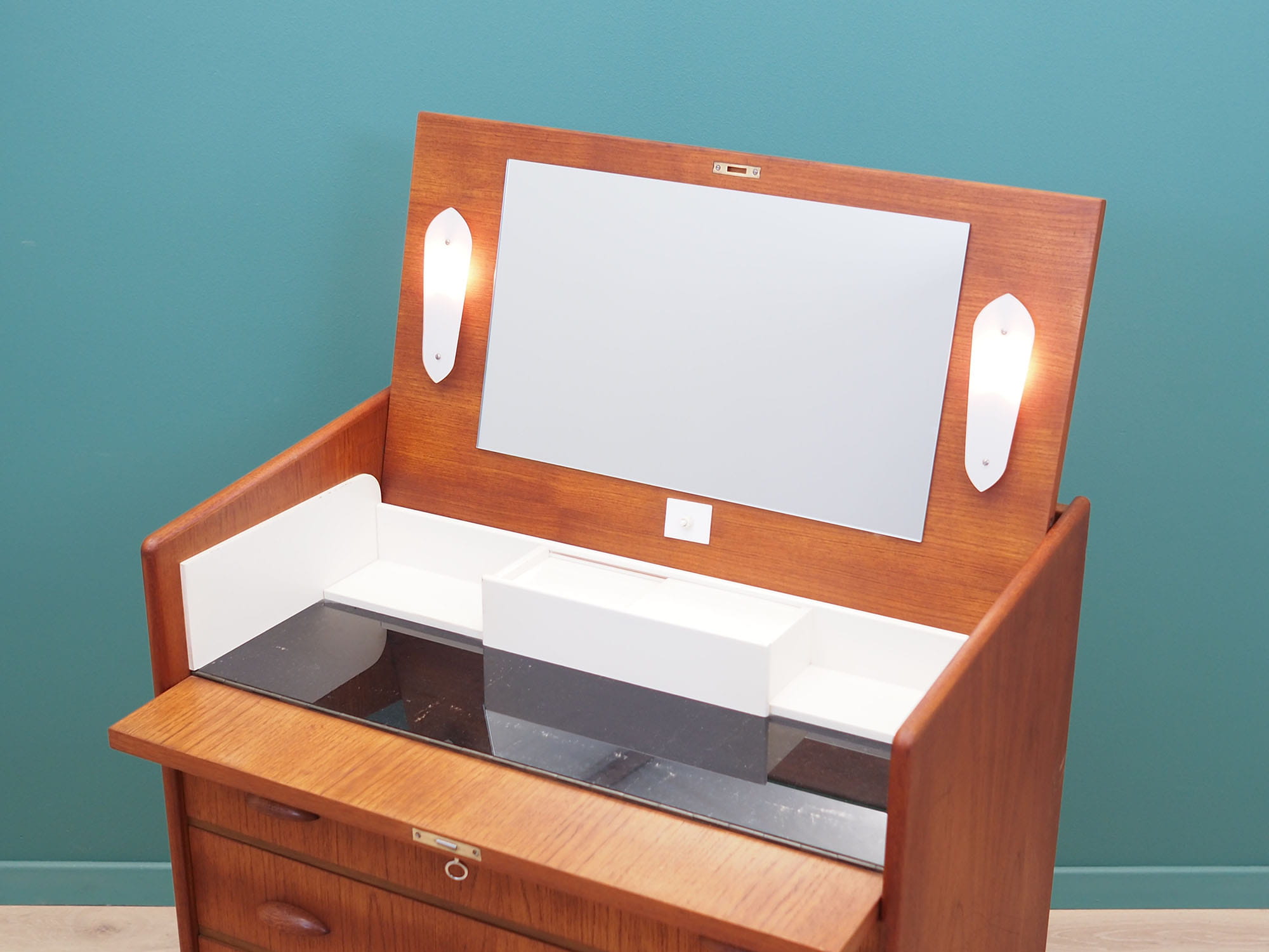 Vintage dressing table Teak wood brown 1960s