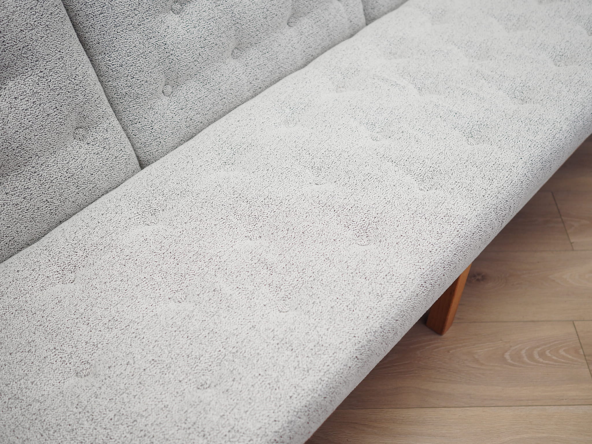 Vintage Sofa 3-Sitzer Eichenholz Textil Grau 1970er Jahre