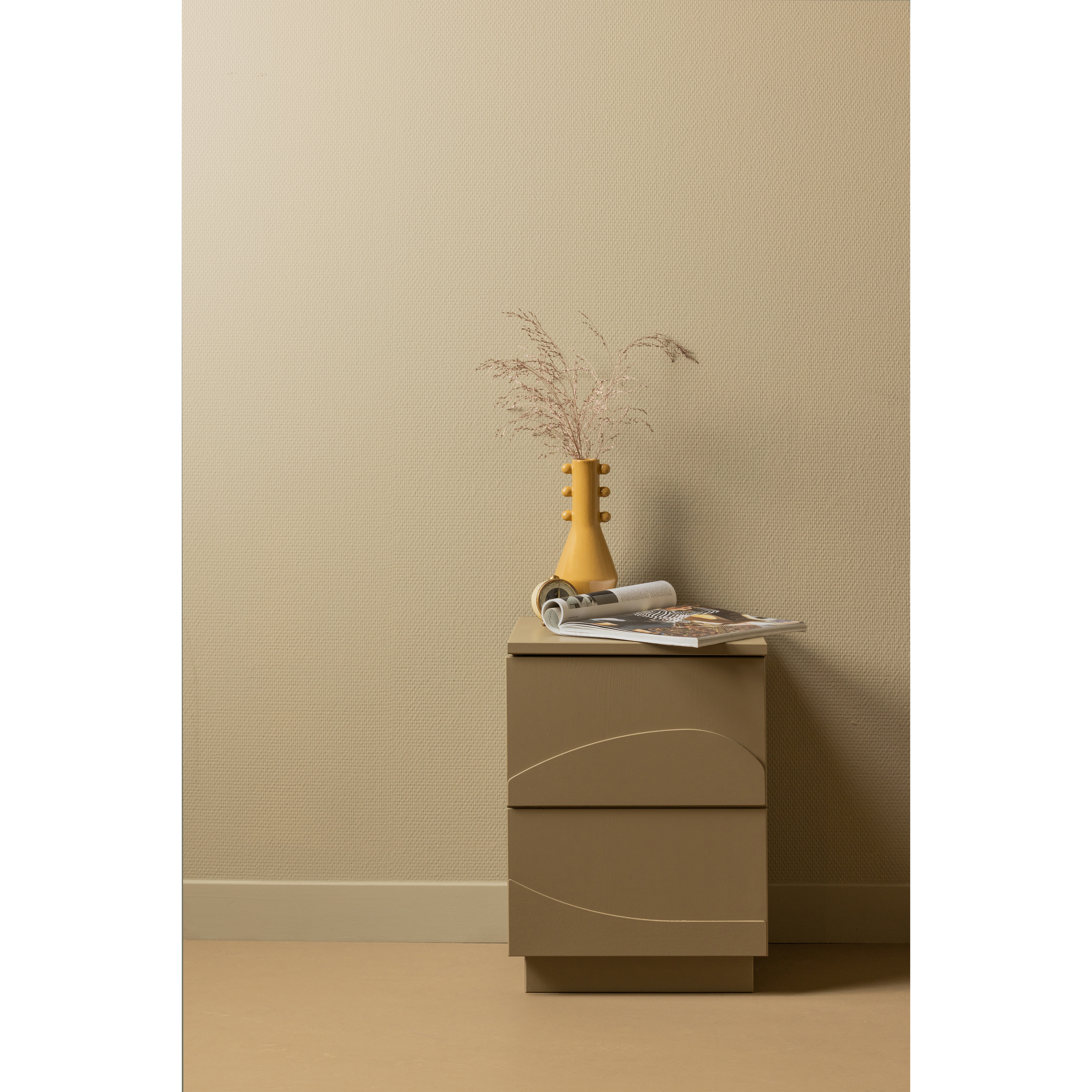 Massive Nachtkommode Tinbal Dunkelbeige