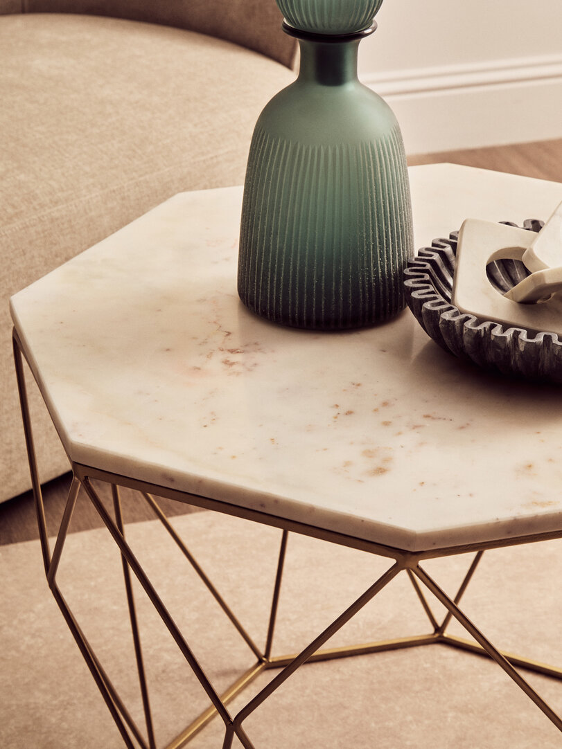 Shalimar Octagon Couchtisch Eisen Marmor Weiß