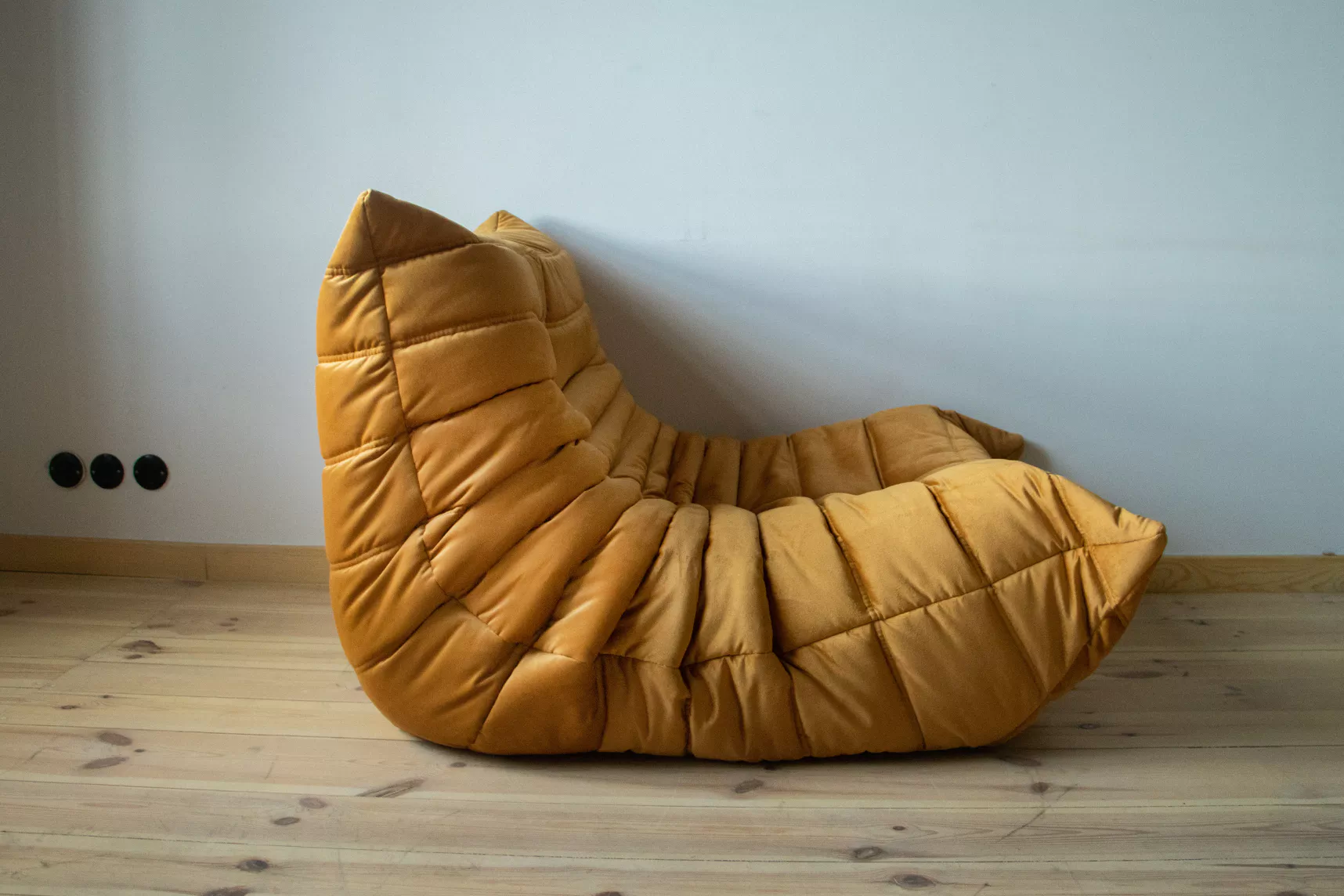 Togo Lounge Set 3-piece Velvet Golden Yellow