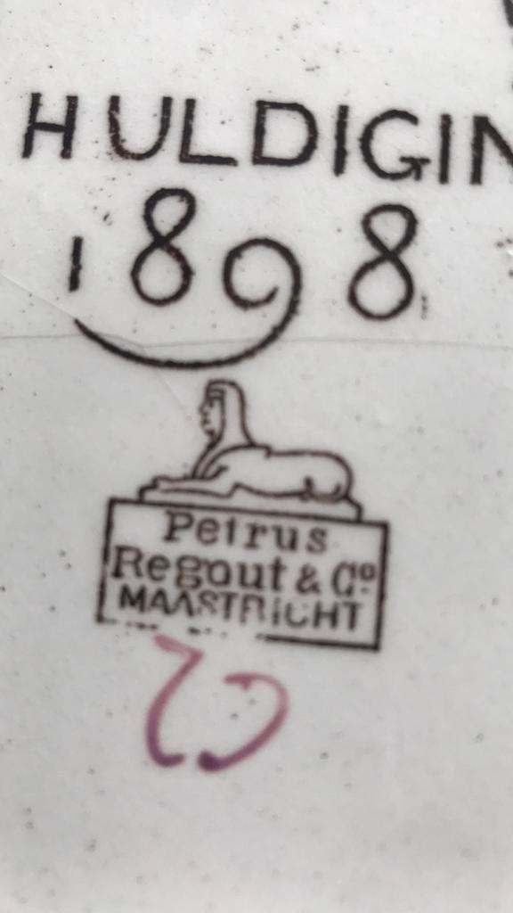 Petrus Regout Inauguration plate 1898 Black