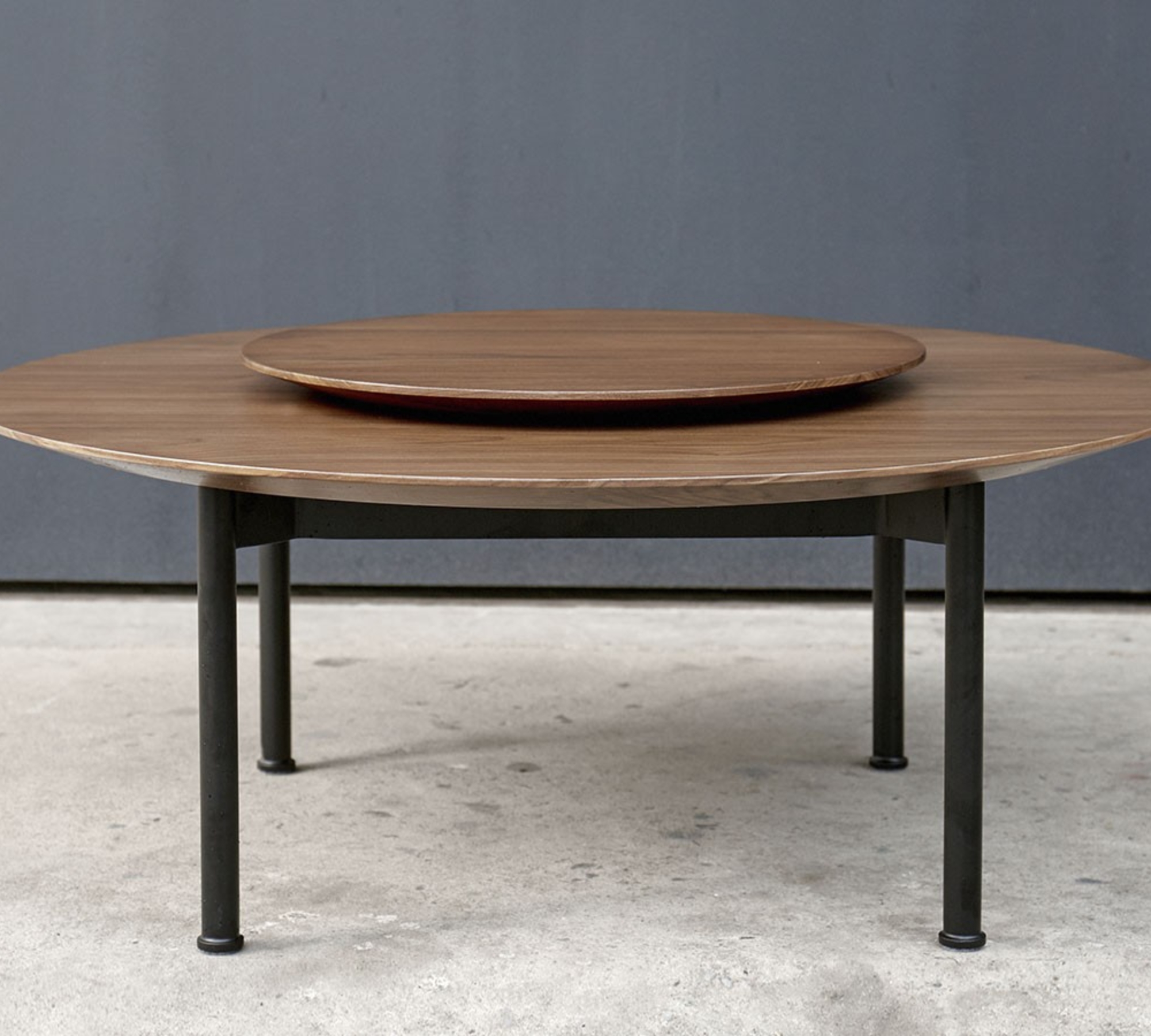 Crawford Coffee Table Walnut Ø 90cm