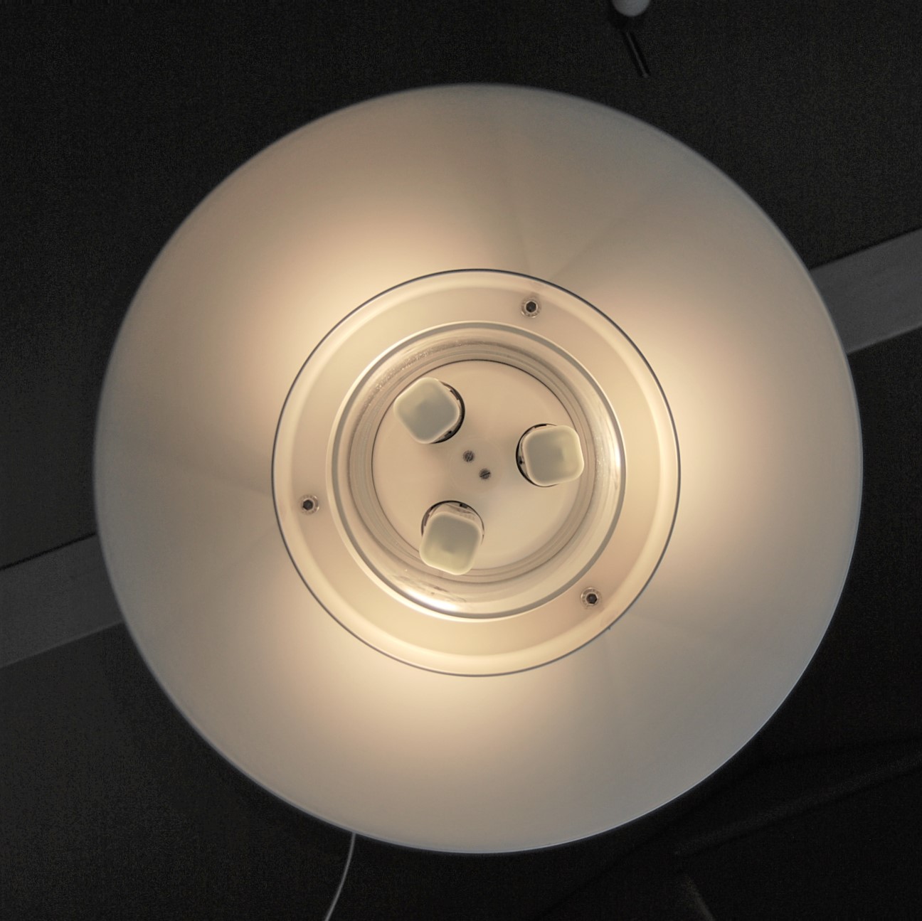 Albertslund Pendelleuchte Aluminium Weiß