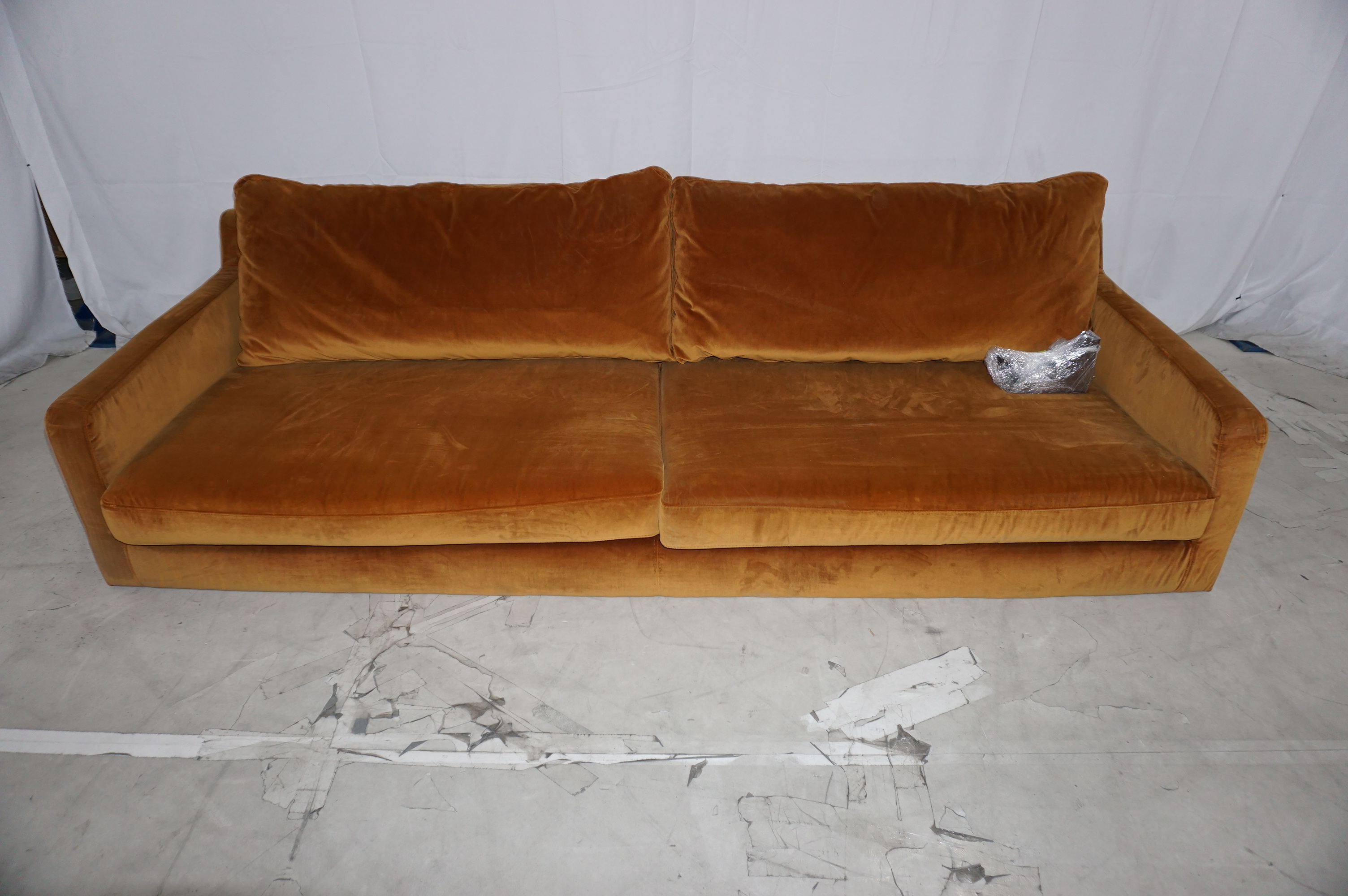 Astha 3-Sitzer Sofa Velours Matt Amber