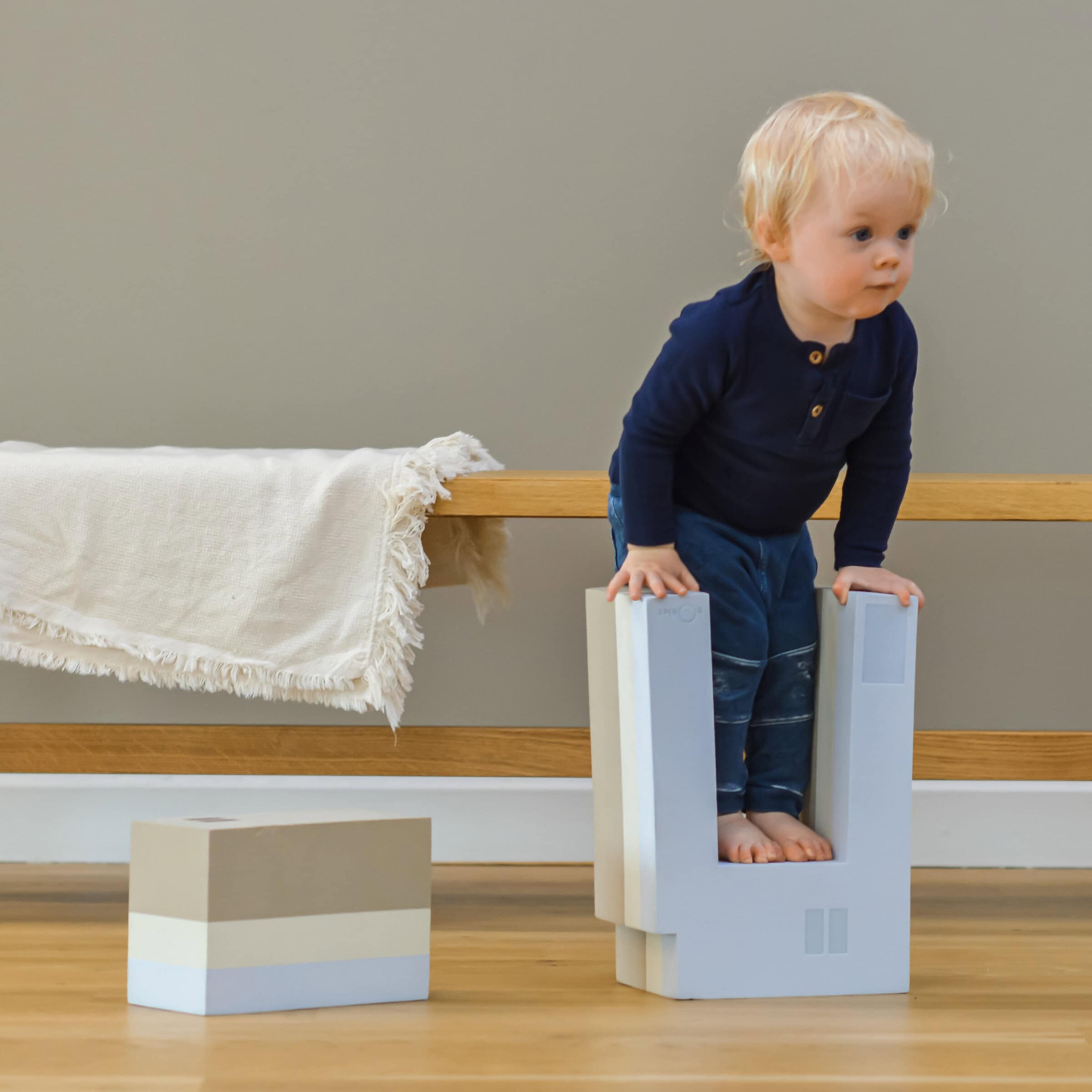 Helsinki Town City Tower Stool