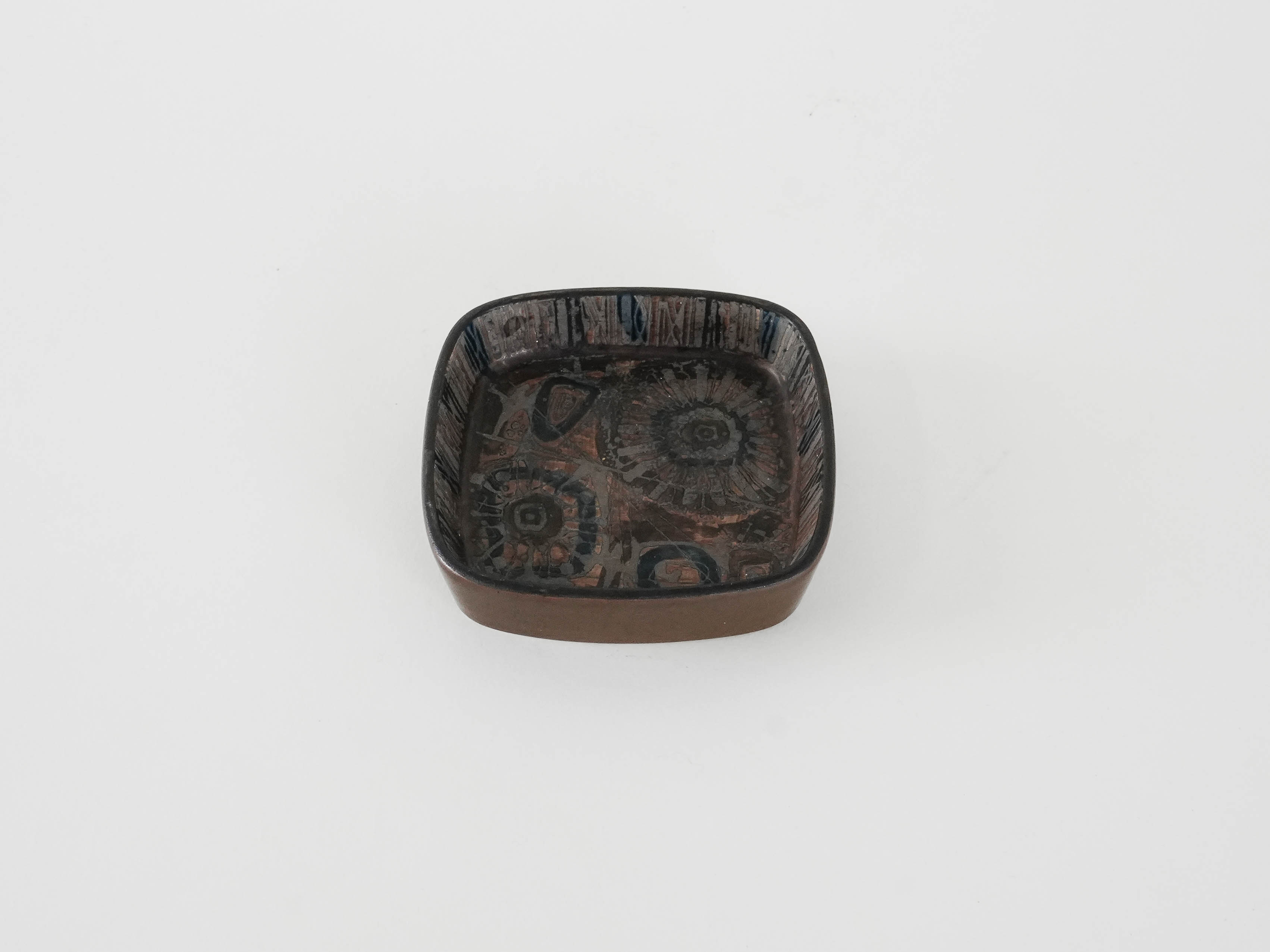 Read Ceramic bowl Brown 1970s