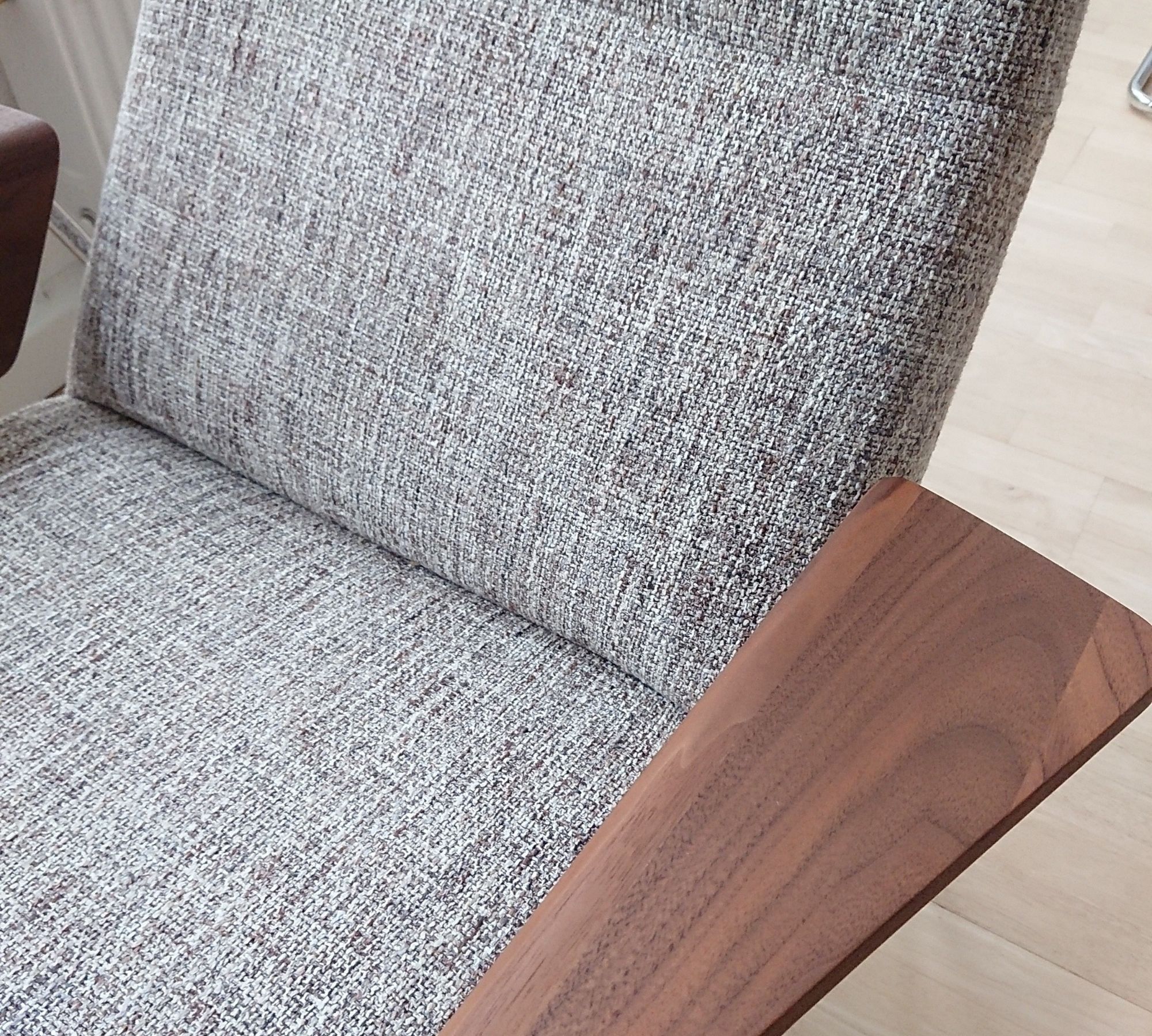 Votteler 368 Sessel inkl. Hocker Textil Metall Holz Grau