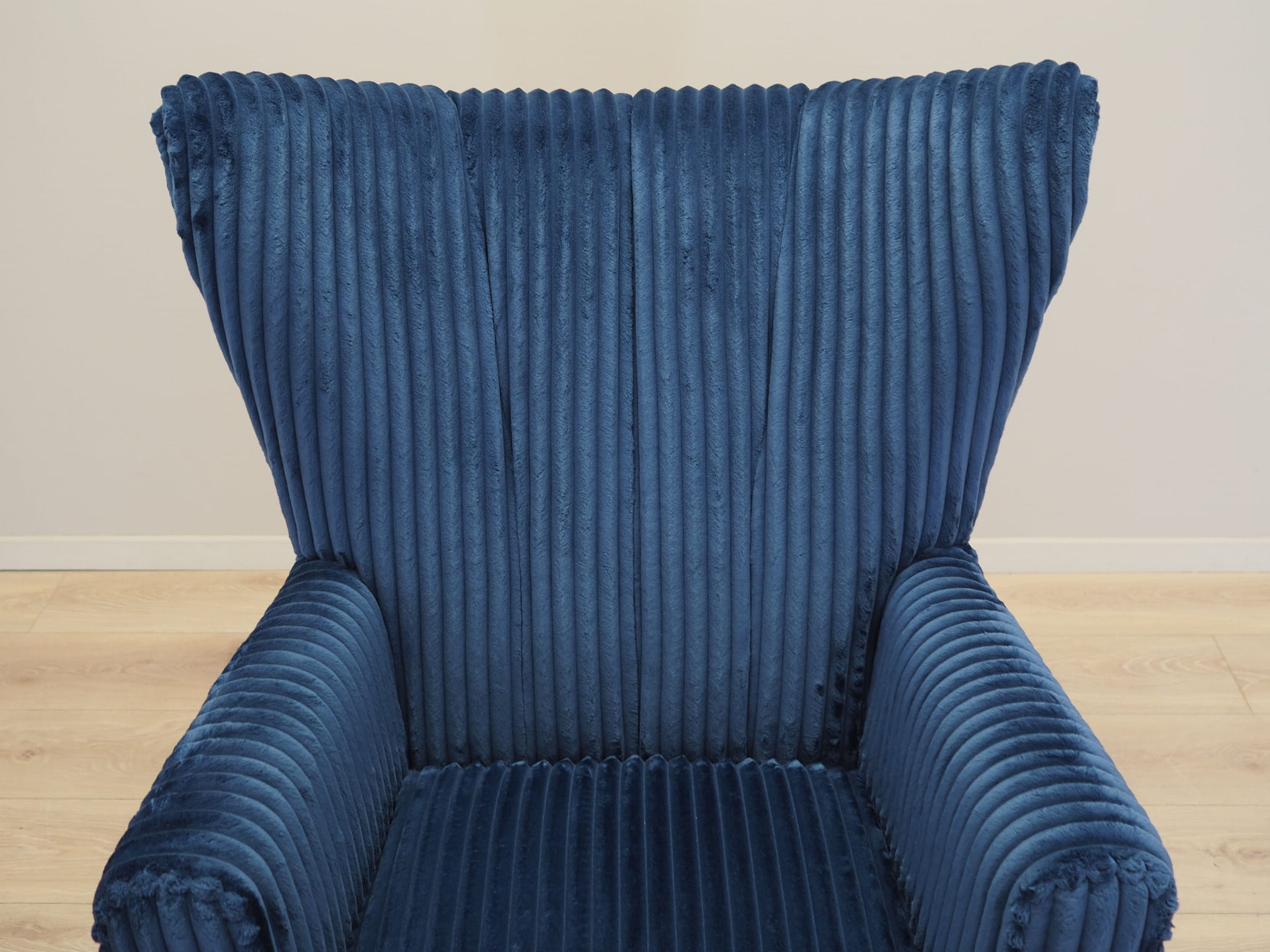 Armchair Velour Dark Blue