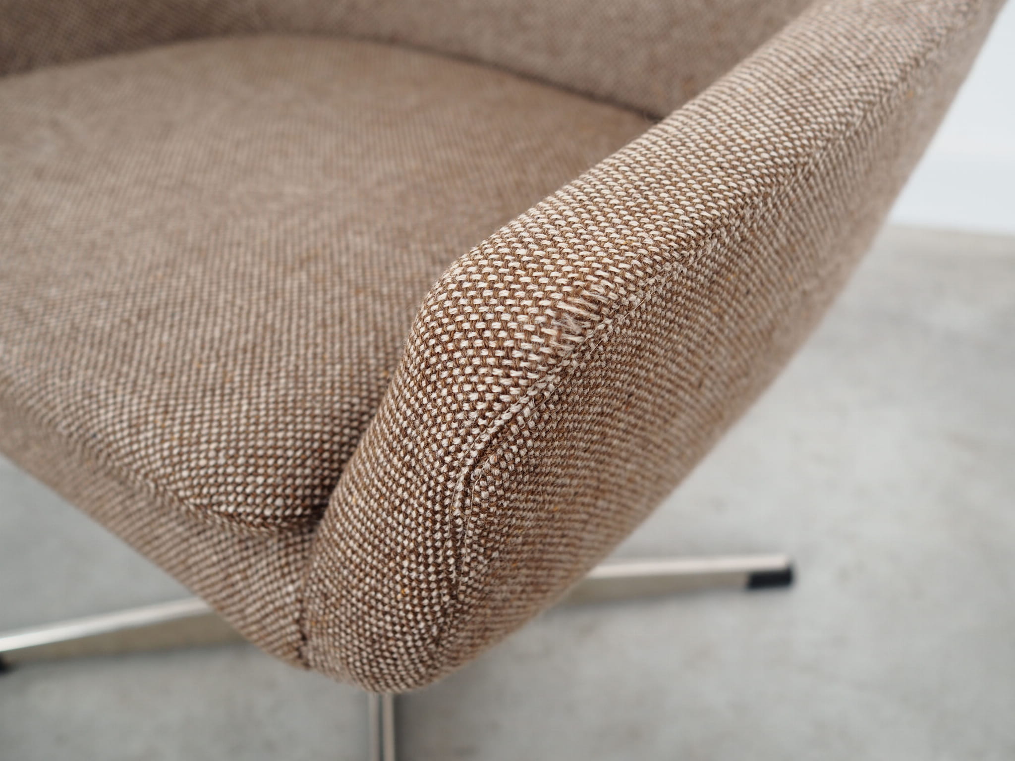 Vintage Stuhl Metall Textil Braun 1970er Jahre 