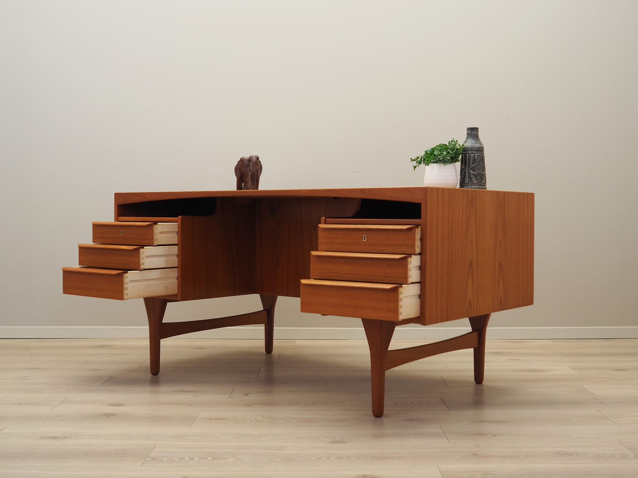 Vintage desk teak brown 1960s