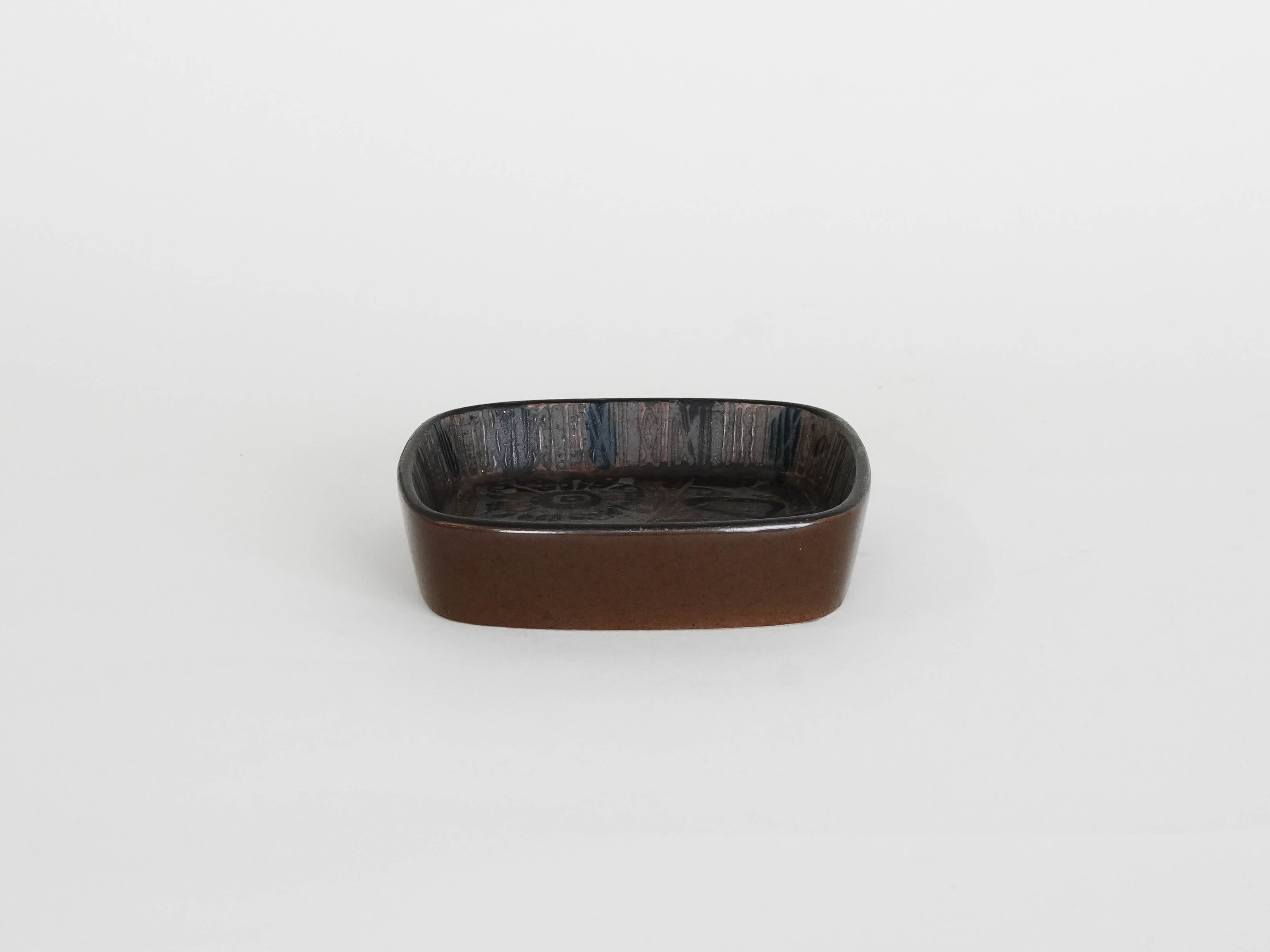 Read Ceramic bowl Brown 1970s