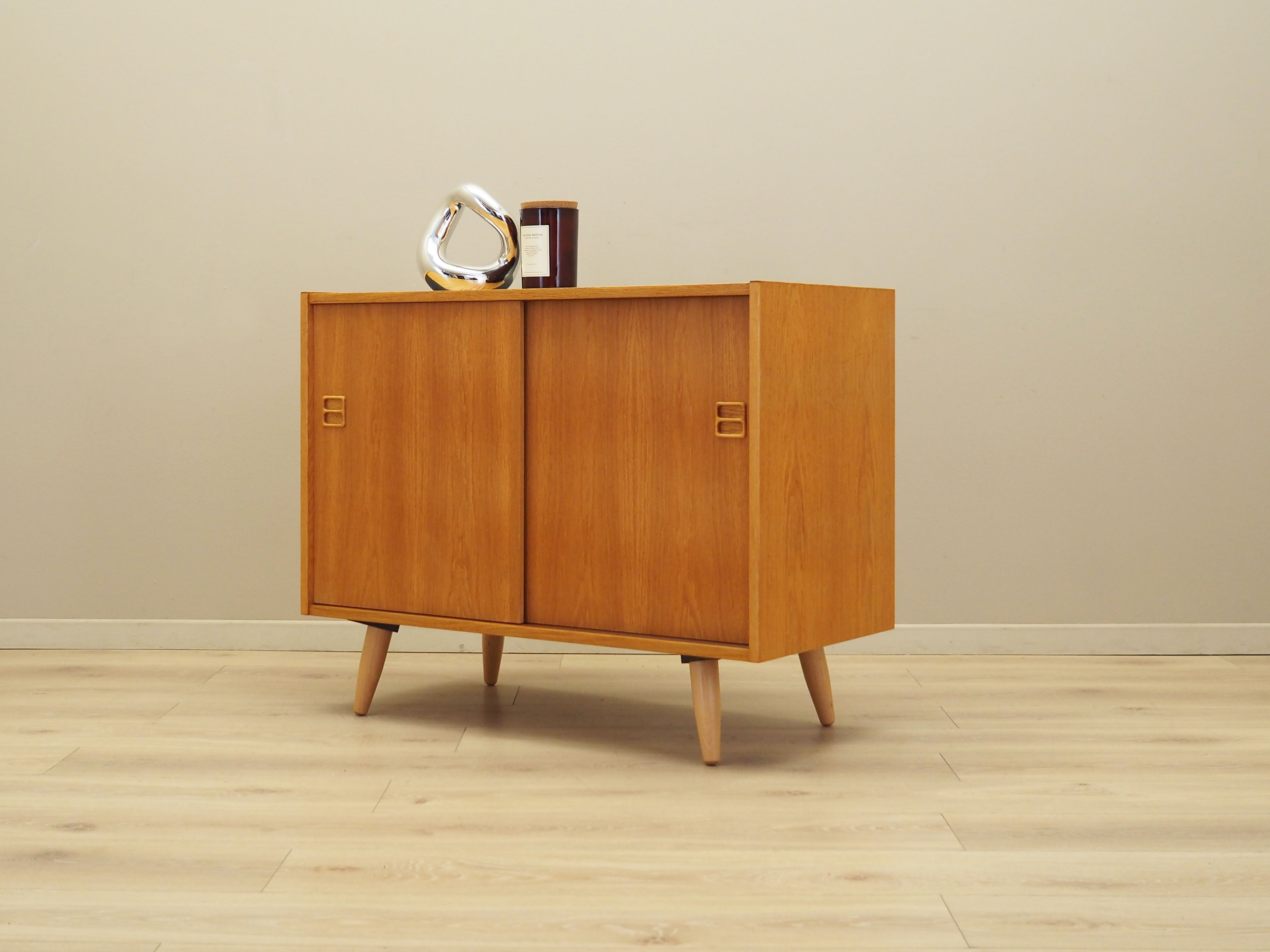 Schrank Eschenholz 1970er Jahre