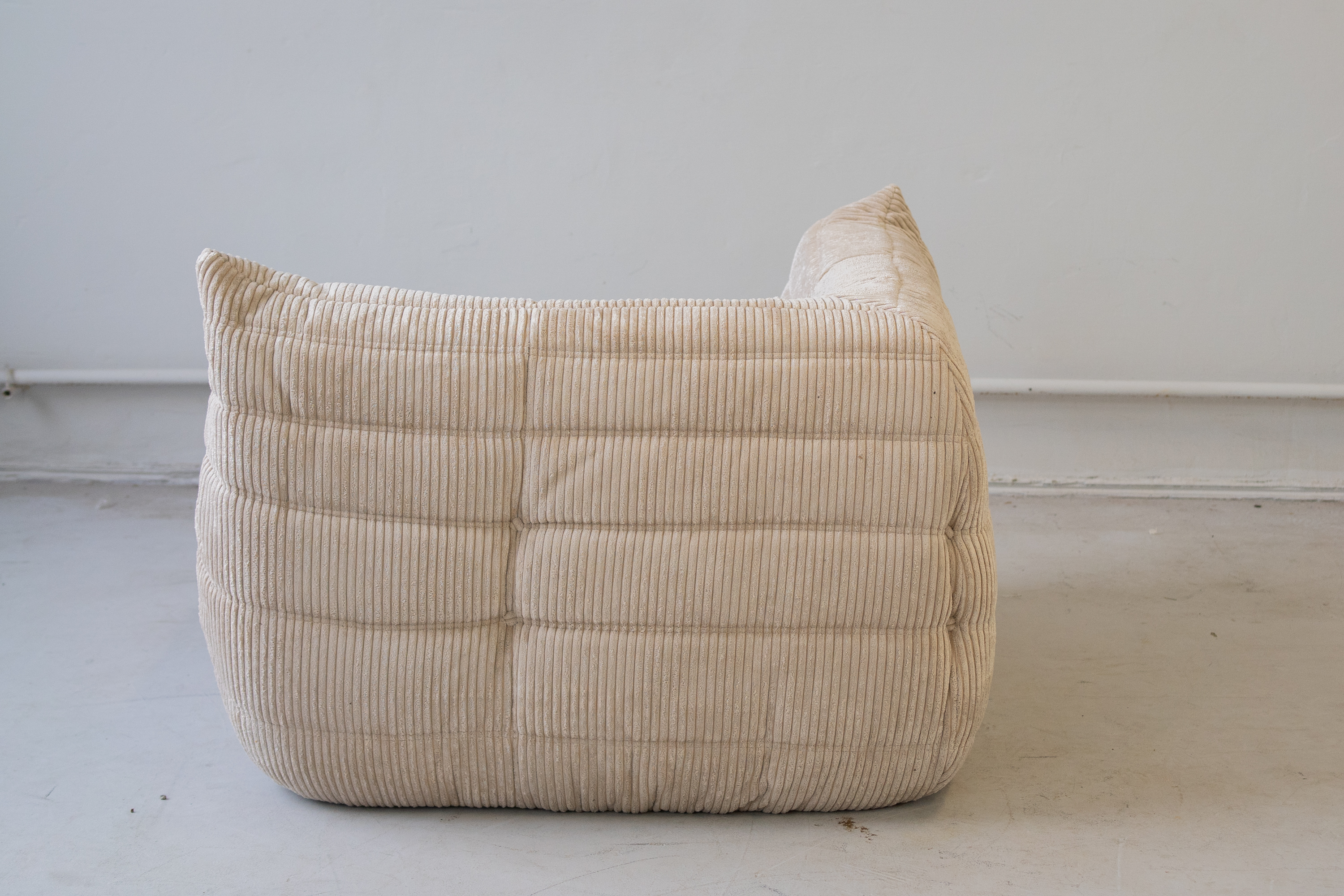 Togo Ecksofa Cord Beige