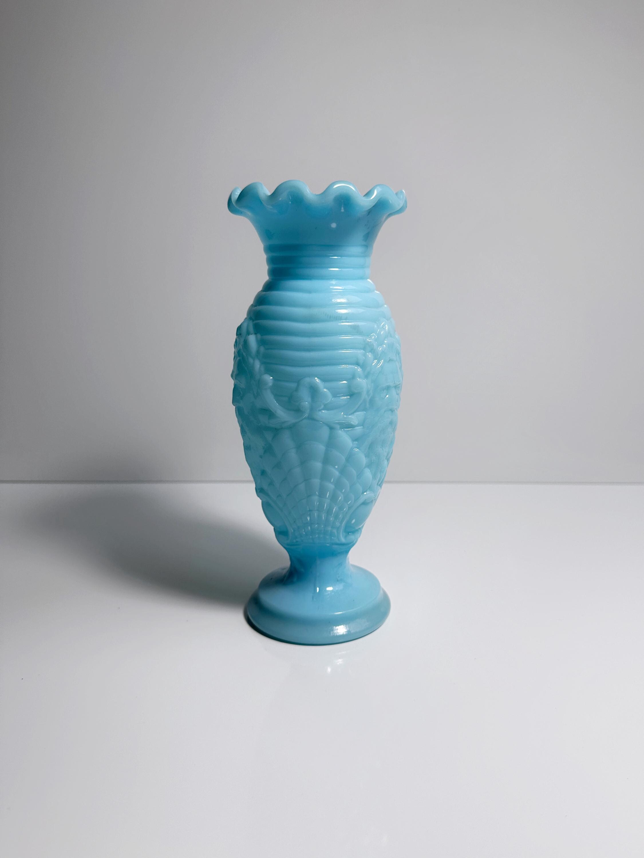4597 Vase Milchglas Blau 1900er Jahre