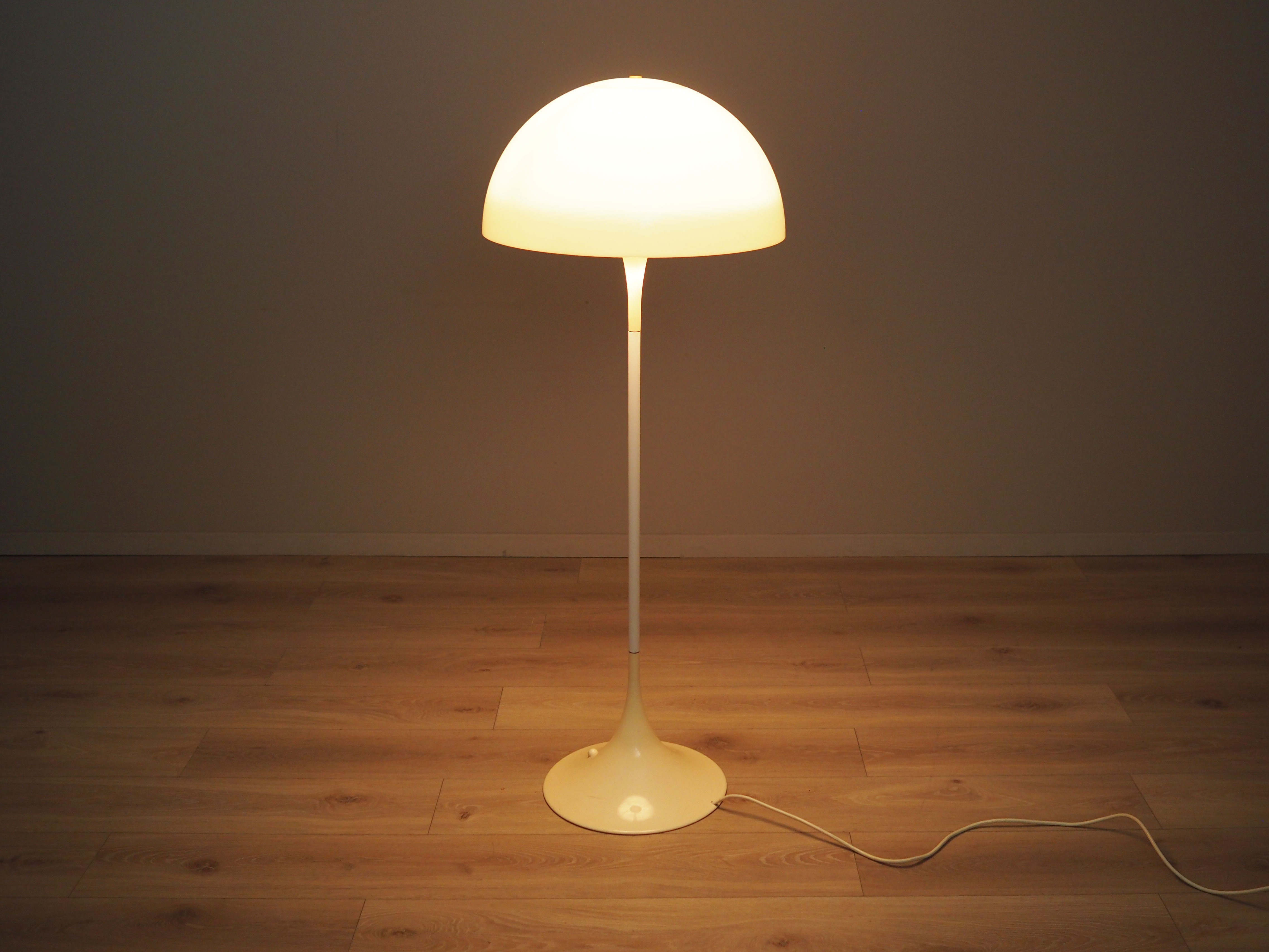 Panthella Stehlampe 1970er Jahre