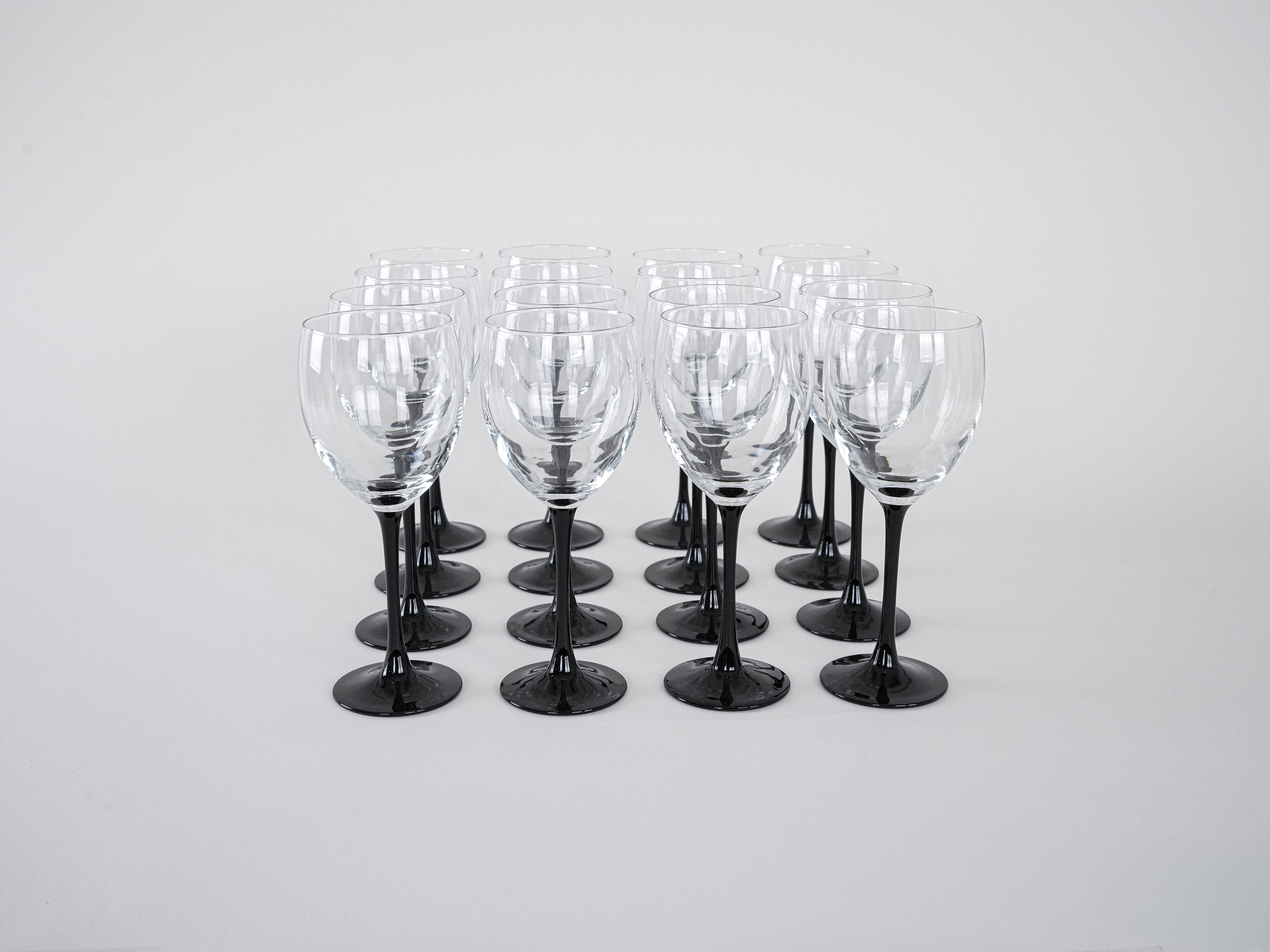 Wine glasses 16x Black