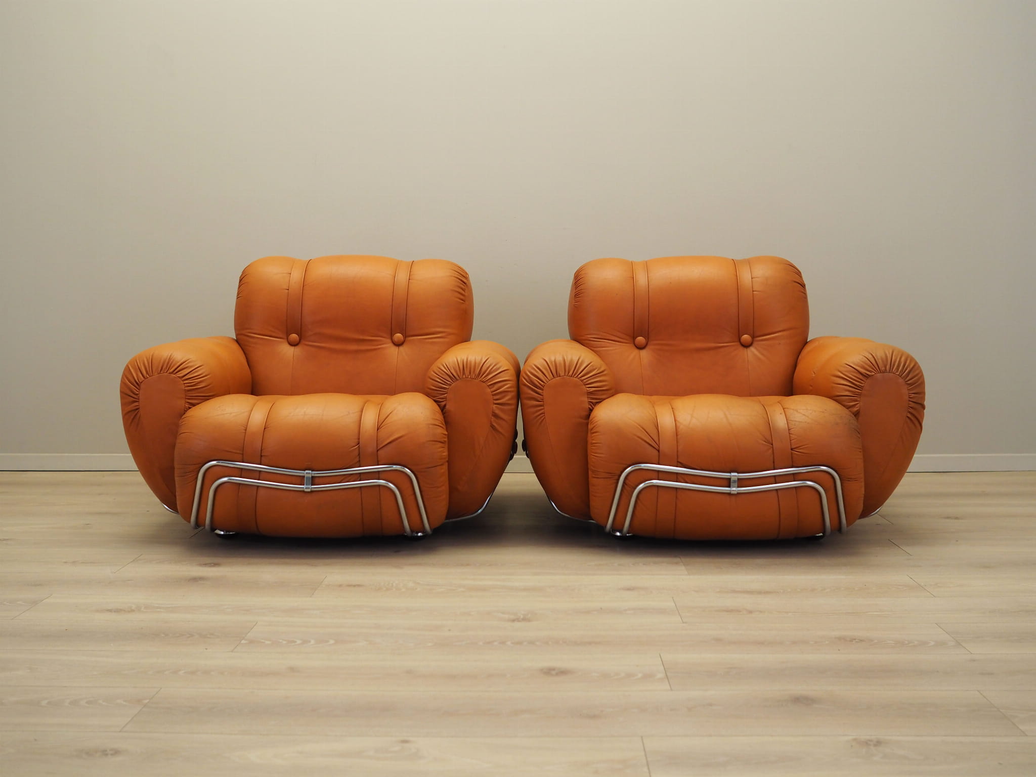 2x Space Age Armlehnsessel Orange 1960er Jahre