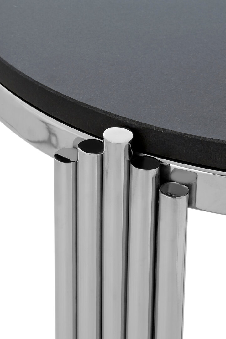 Nandri Tripod Basis Beistelltisch
