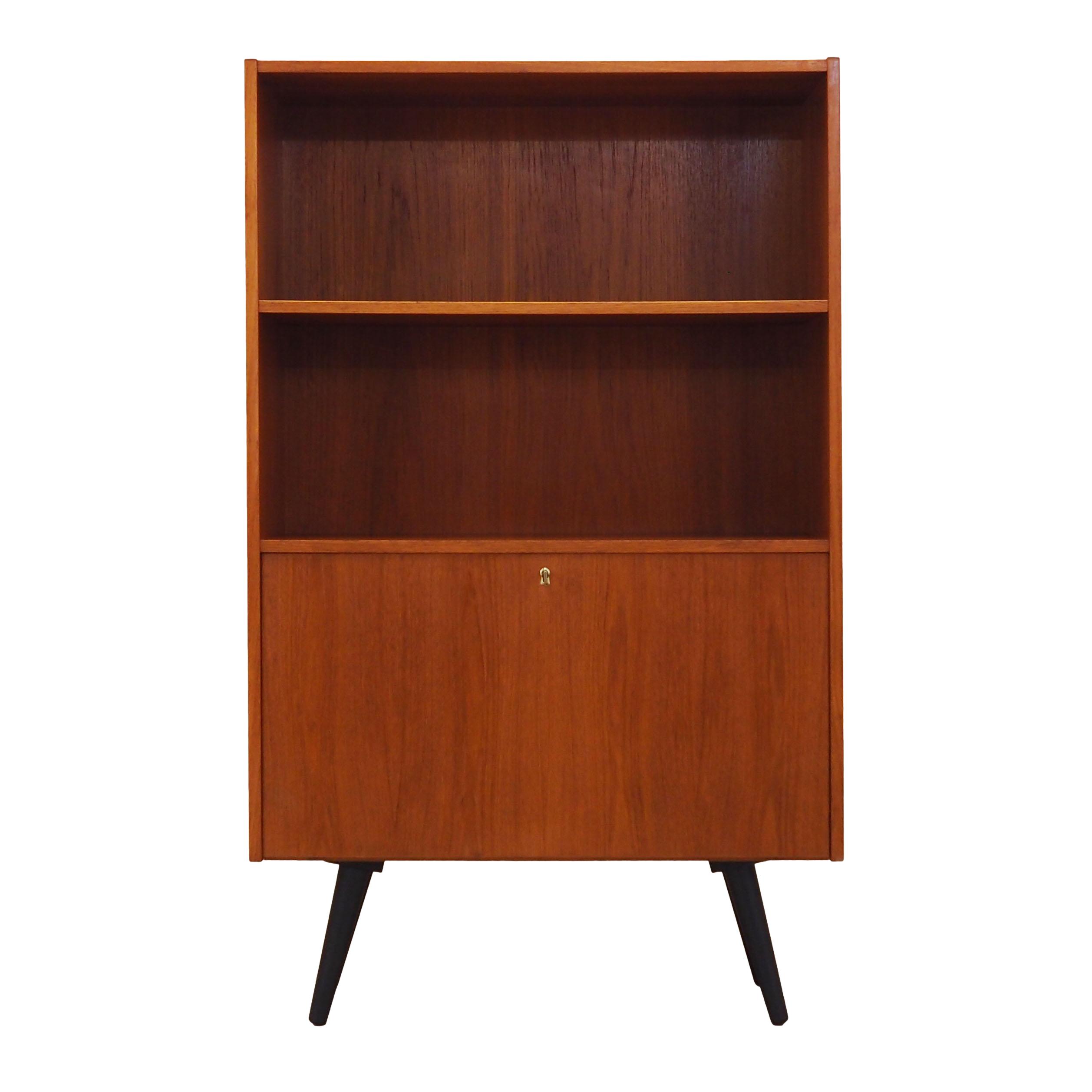 Regal Teakholz 1970er Jahre