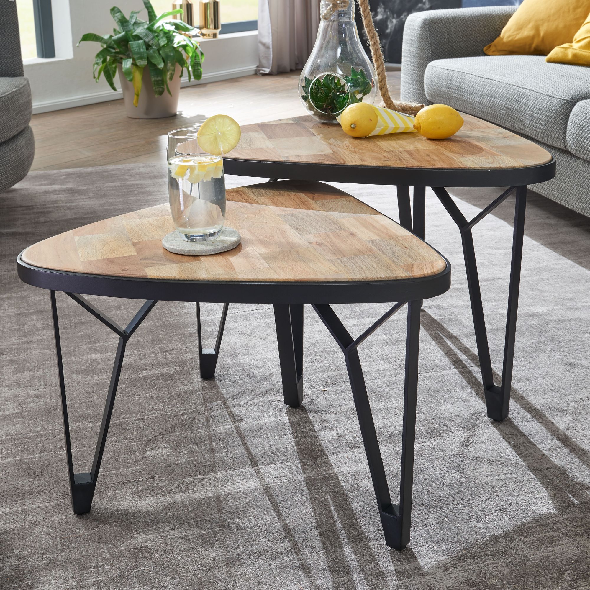 2x Couchtisch Malchow Mangoholz Massiv Eisen
