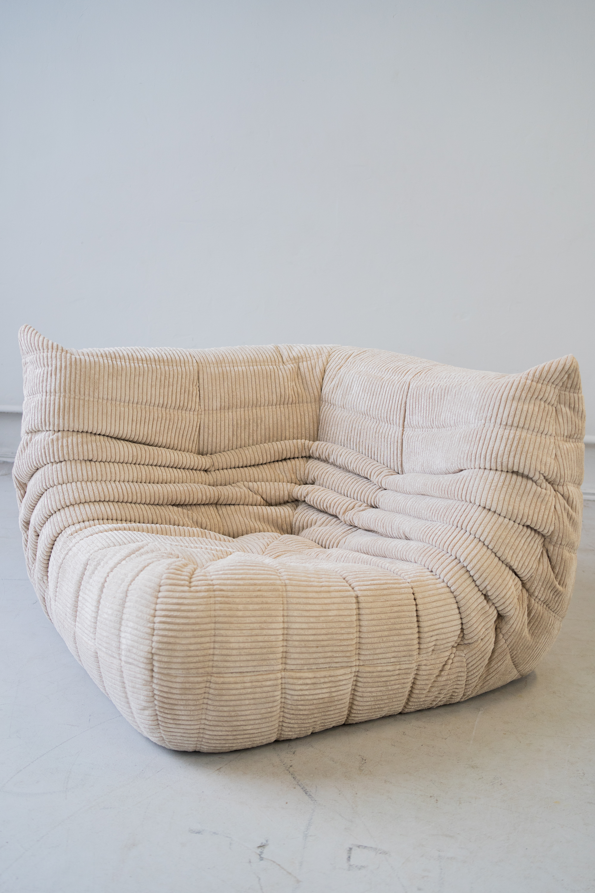 Togo Ecksofa Cord Beige