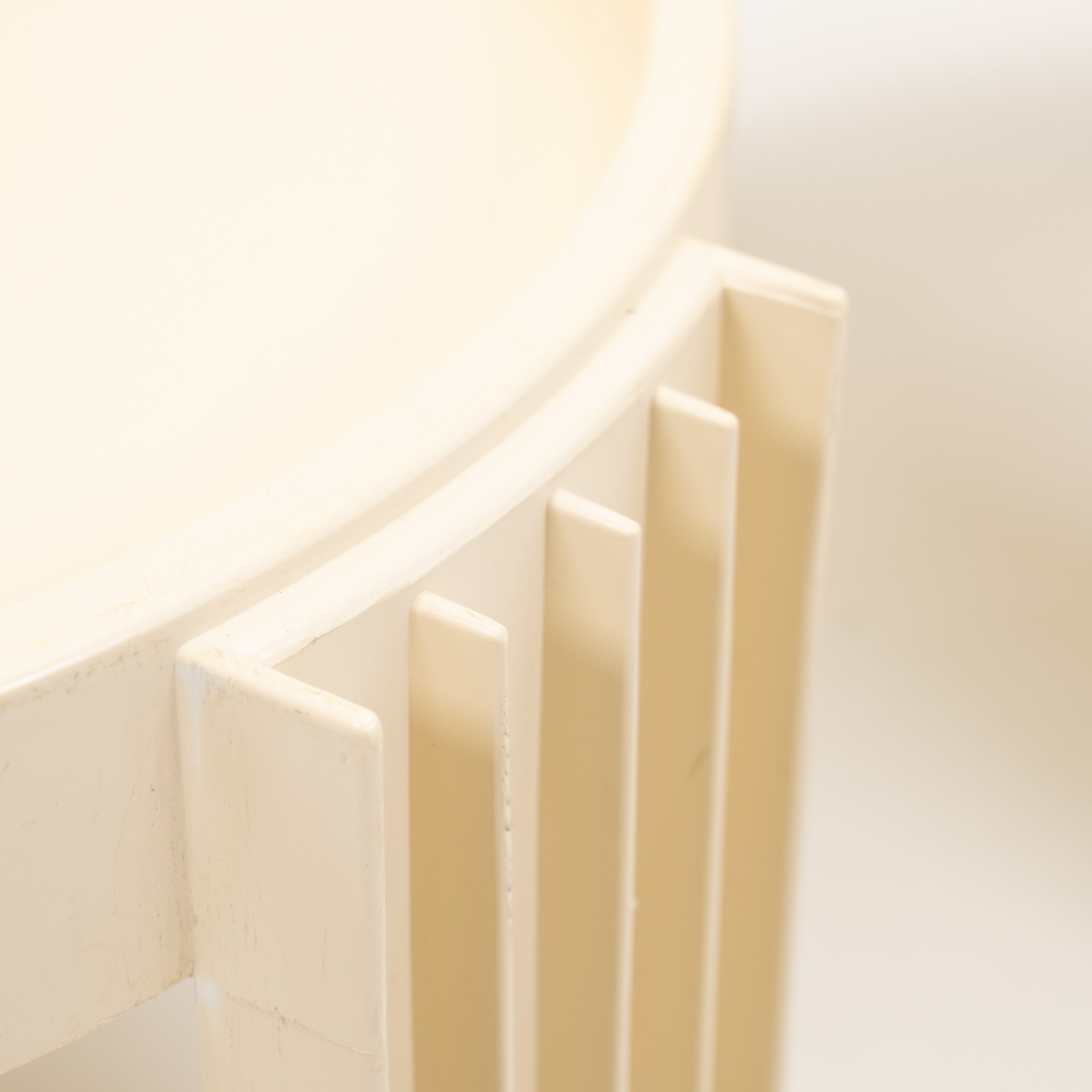 Cassina 780/783 Couchtisch 2er-Set Offwhite