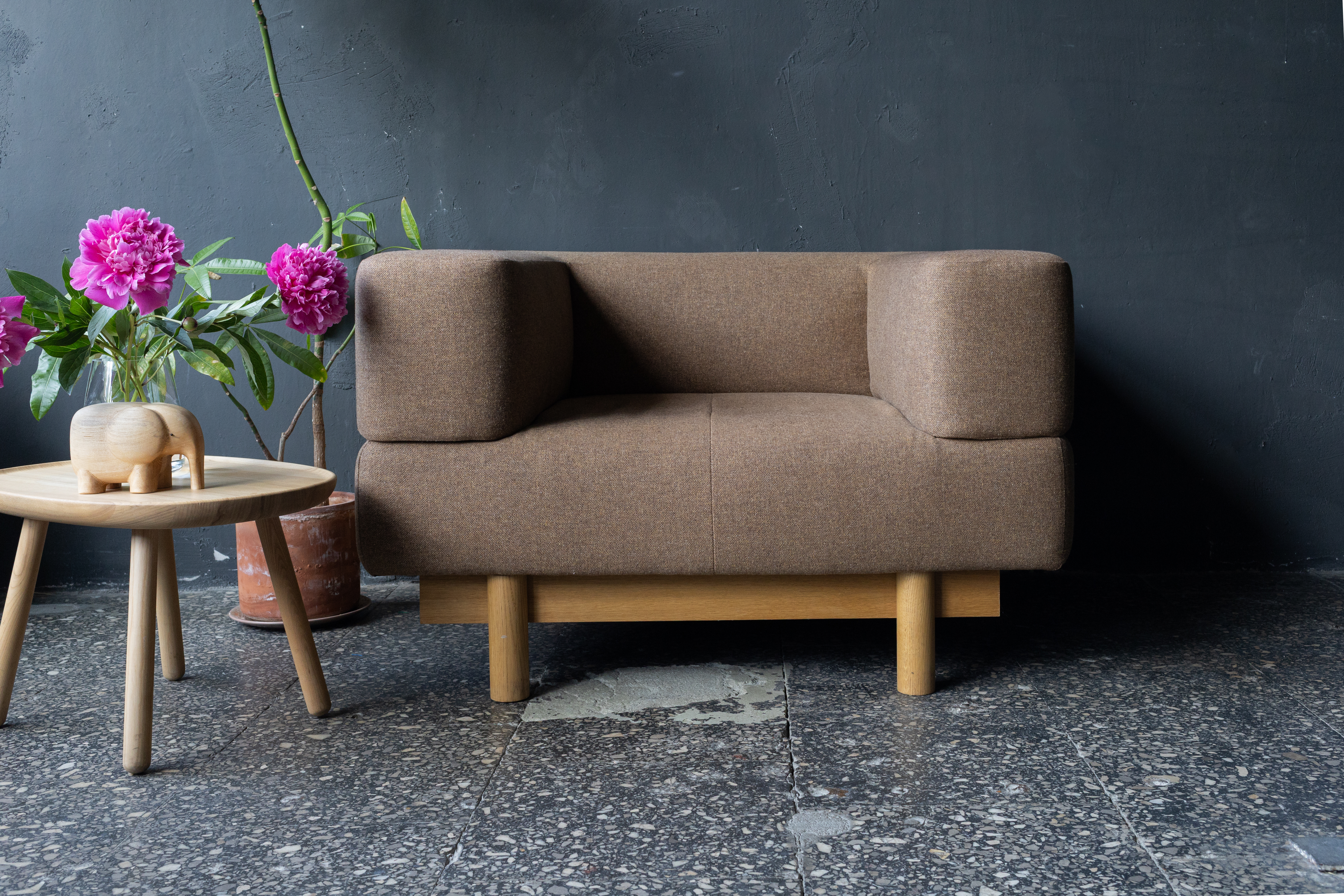 Armchair Textile Brown