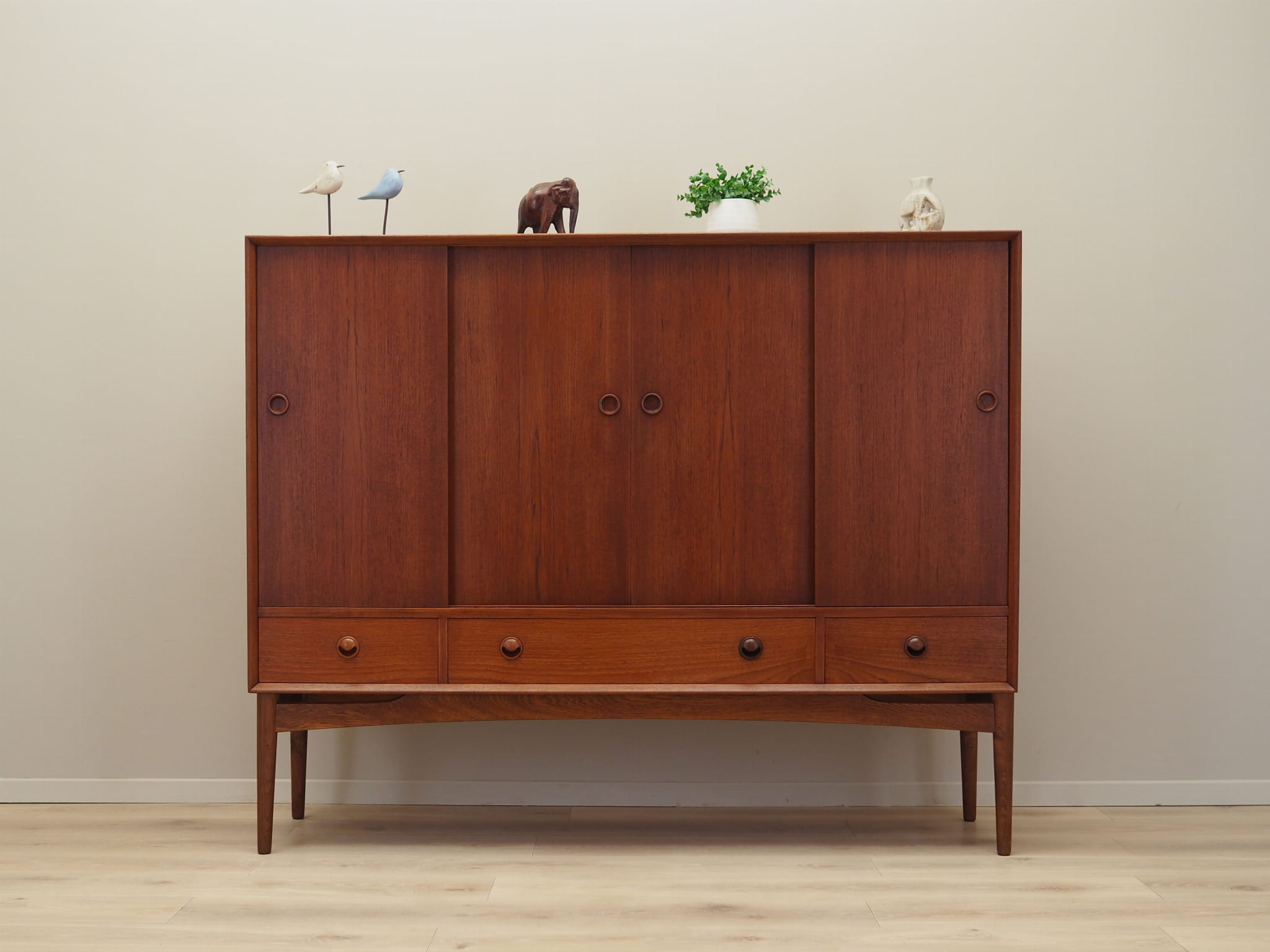 Highboard Teakholz Braun 1960er Jahre