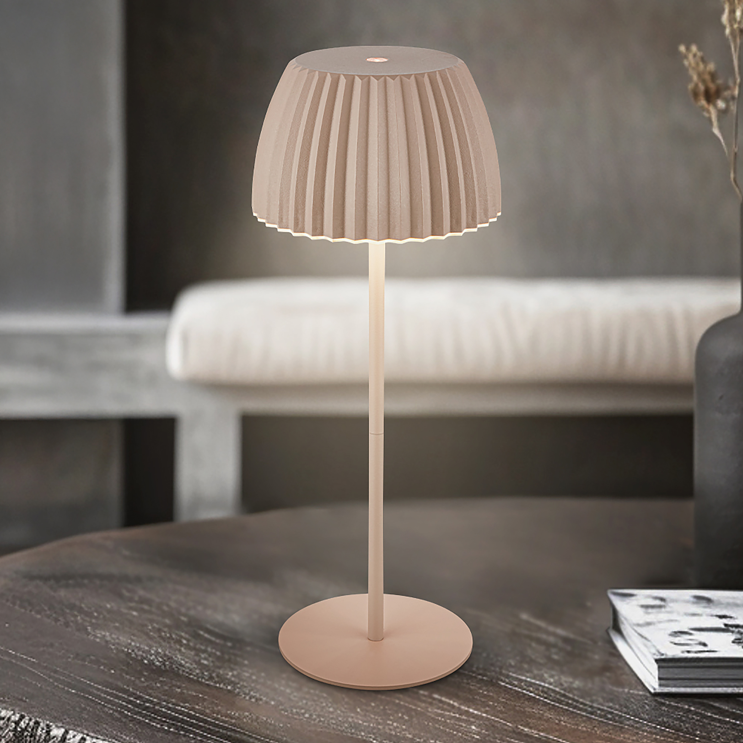 Akku-Tischleuchte Riffle Typ B Beige