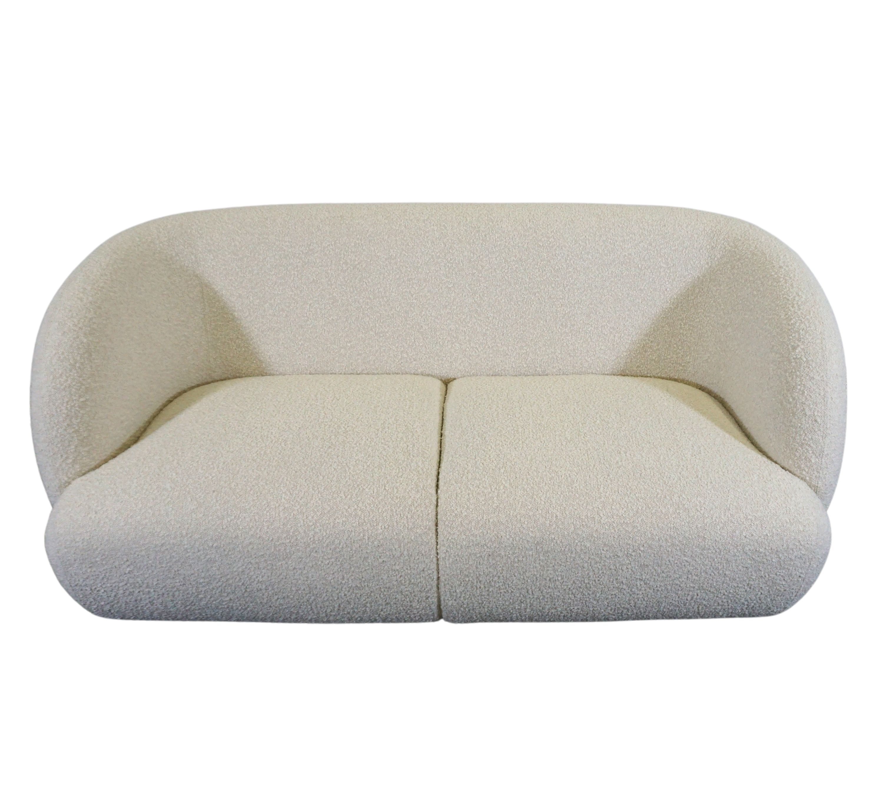 Design-Award-Winning Paula Sofa 2-Sitzer Maya Cream