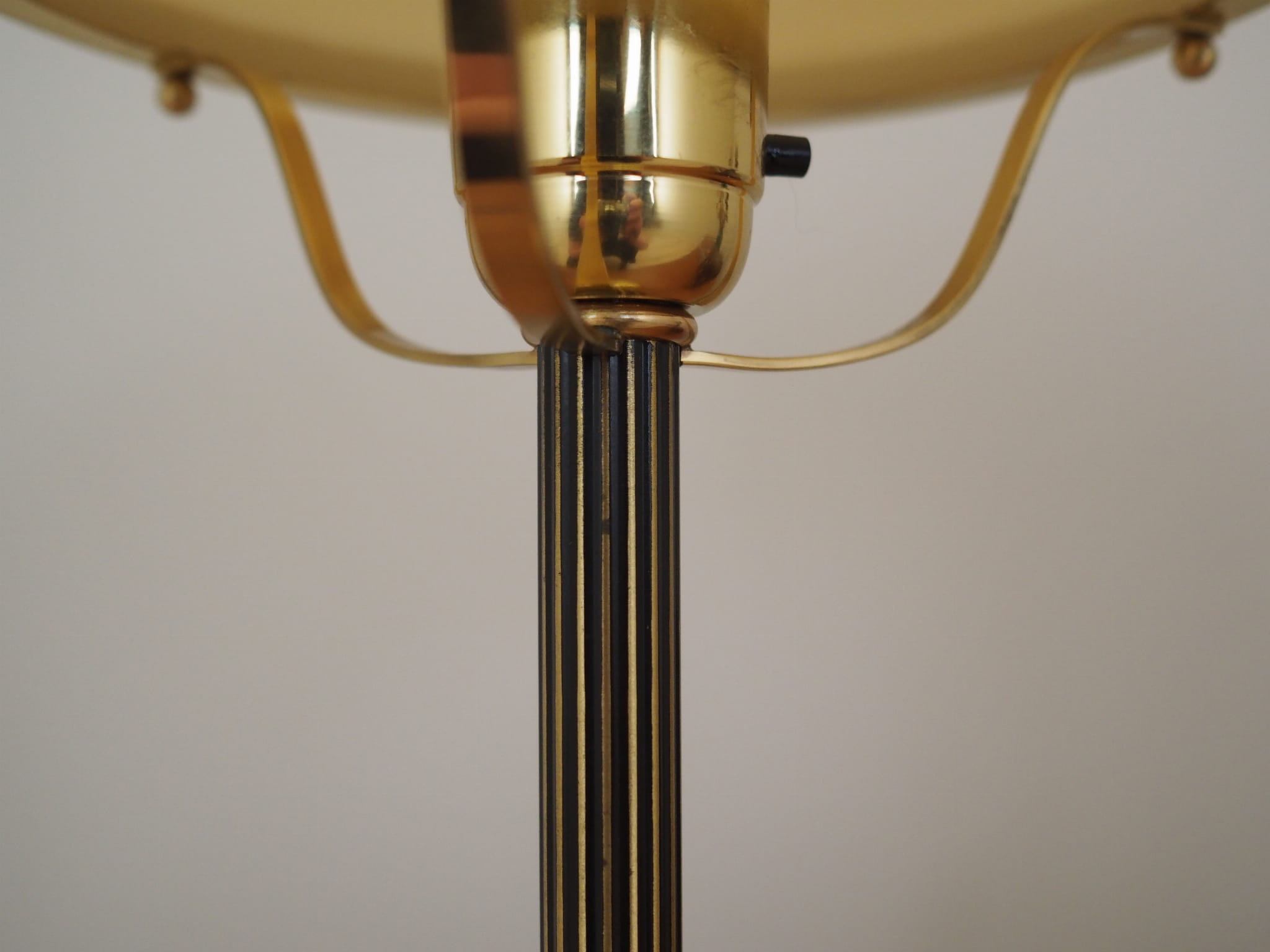 Vintage Tischlampe Glas Metall Gold 1970er Jahre