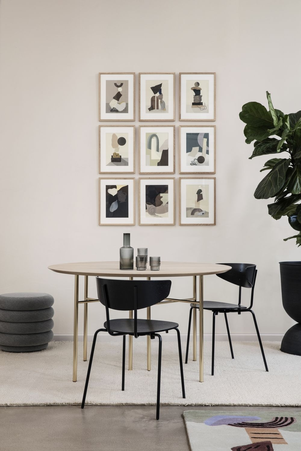 Hourglass Blumentopf Schwarz