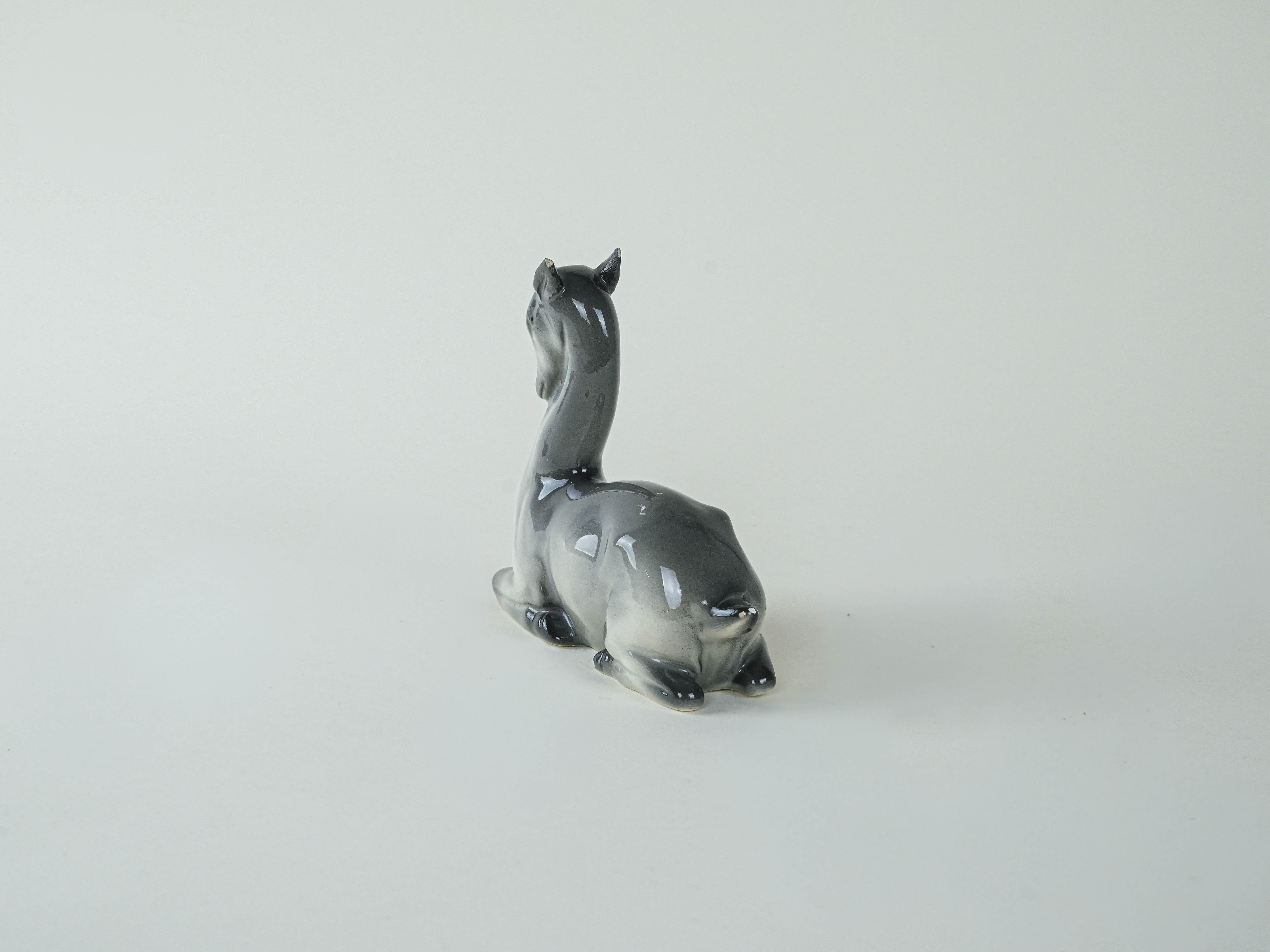Keramik-Rehkitz-Figur Grau 1970er Jahre