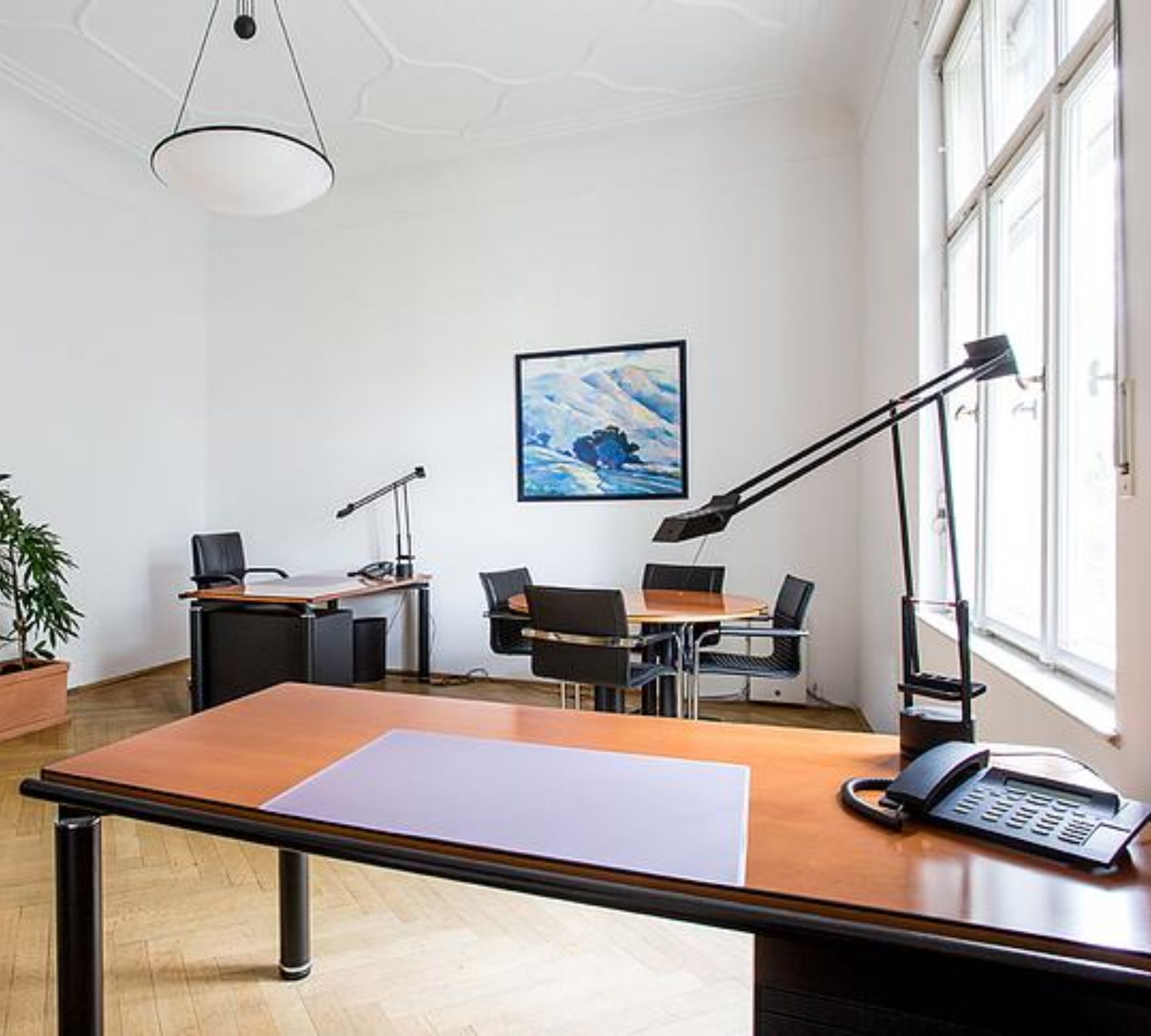 8x Artemide Tizio Tischleuchte Aluminium Schwarz