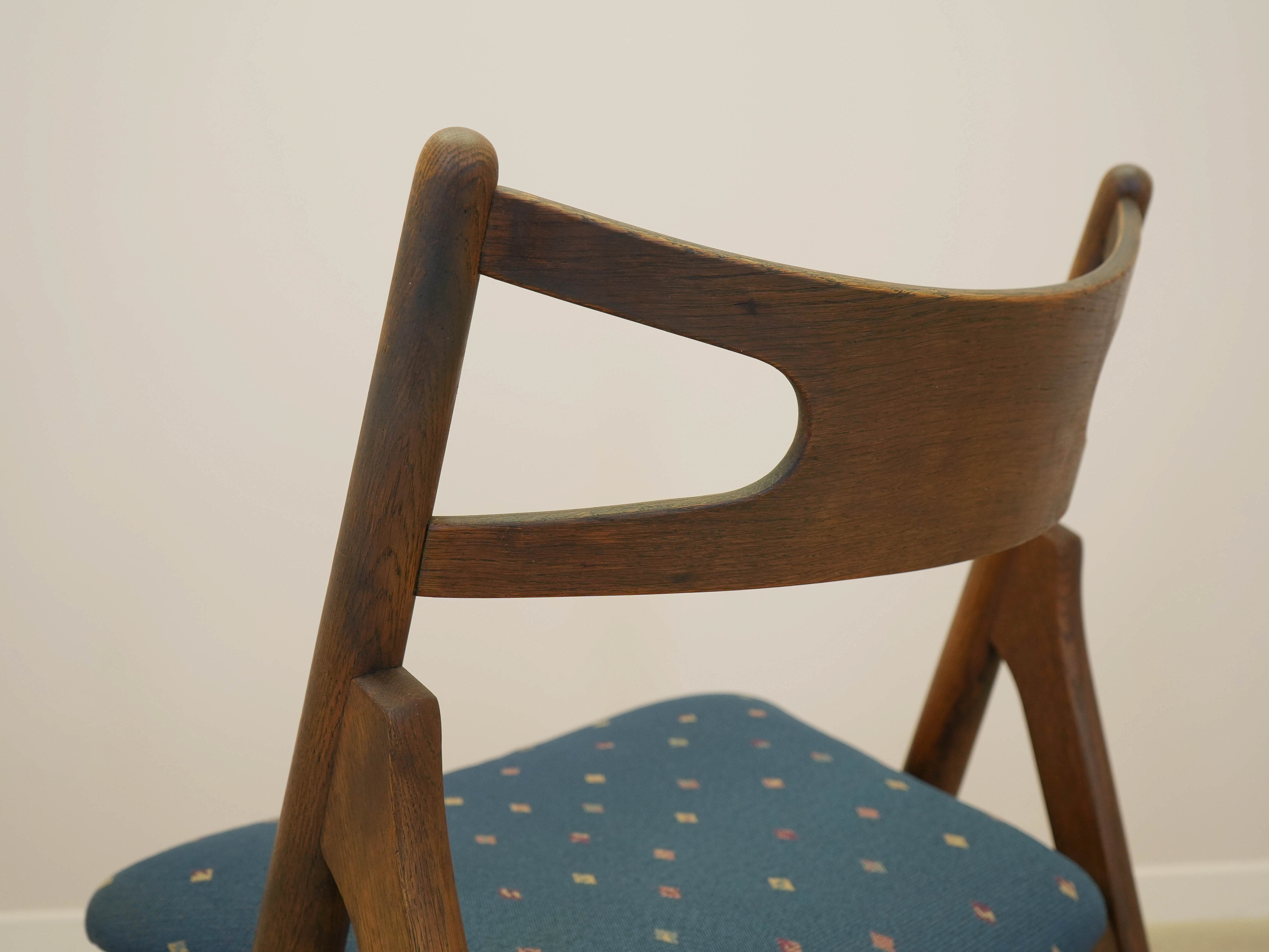 Set of 4 chairs made of oak 1960s Designer: Hans J. Wegner