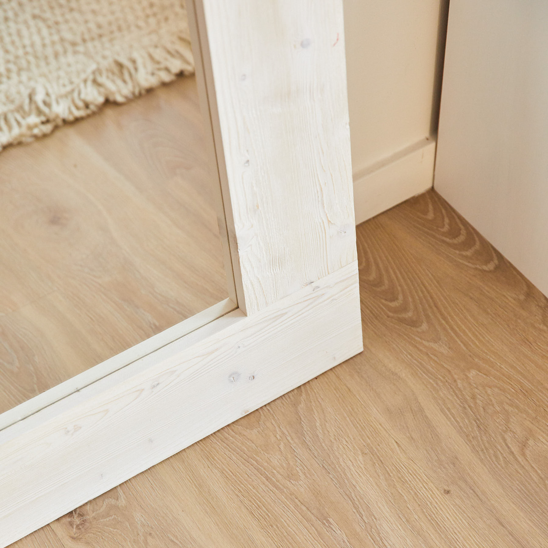 Akake Spiegel Holz Weiß