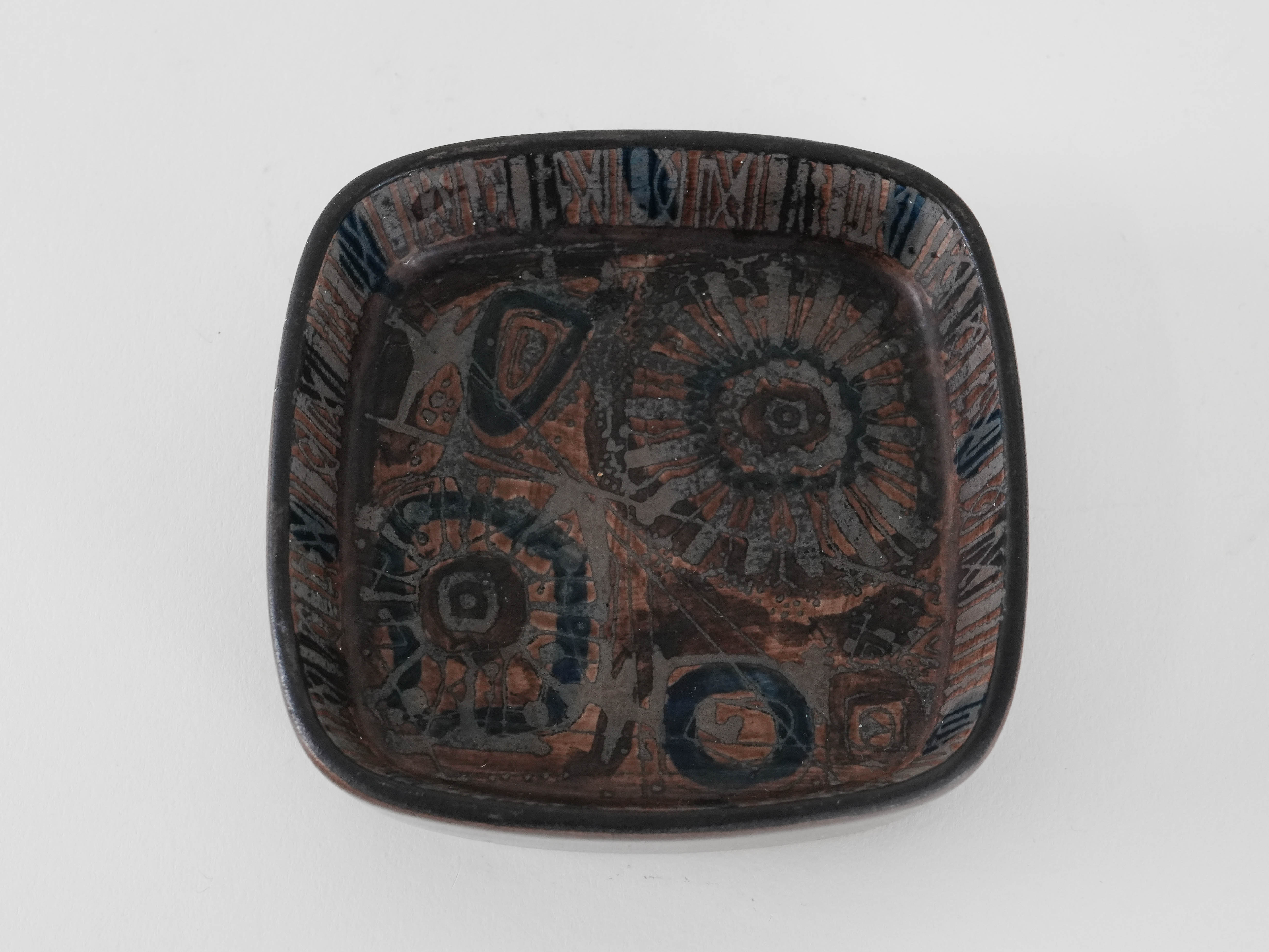 Read Ceramic bowl Brown 1970s