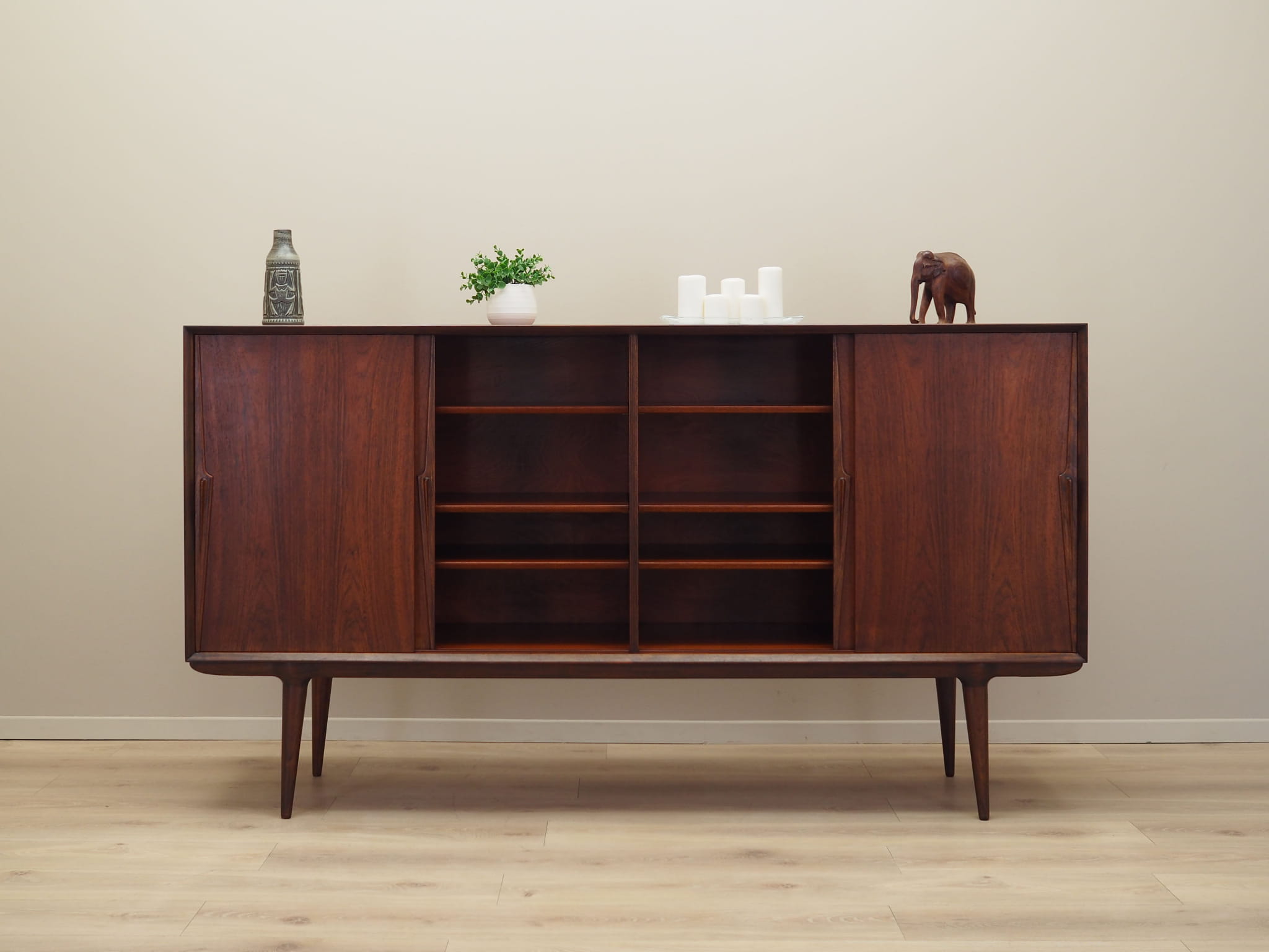 Highboard Rosenholz Braun 1970er Jahre