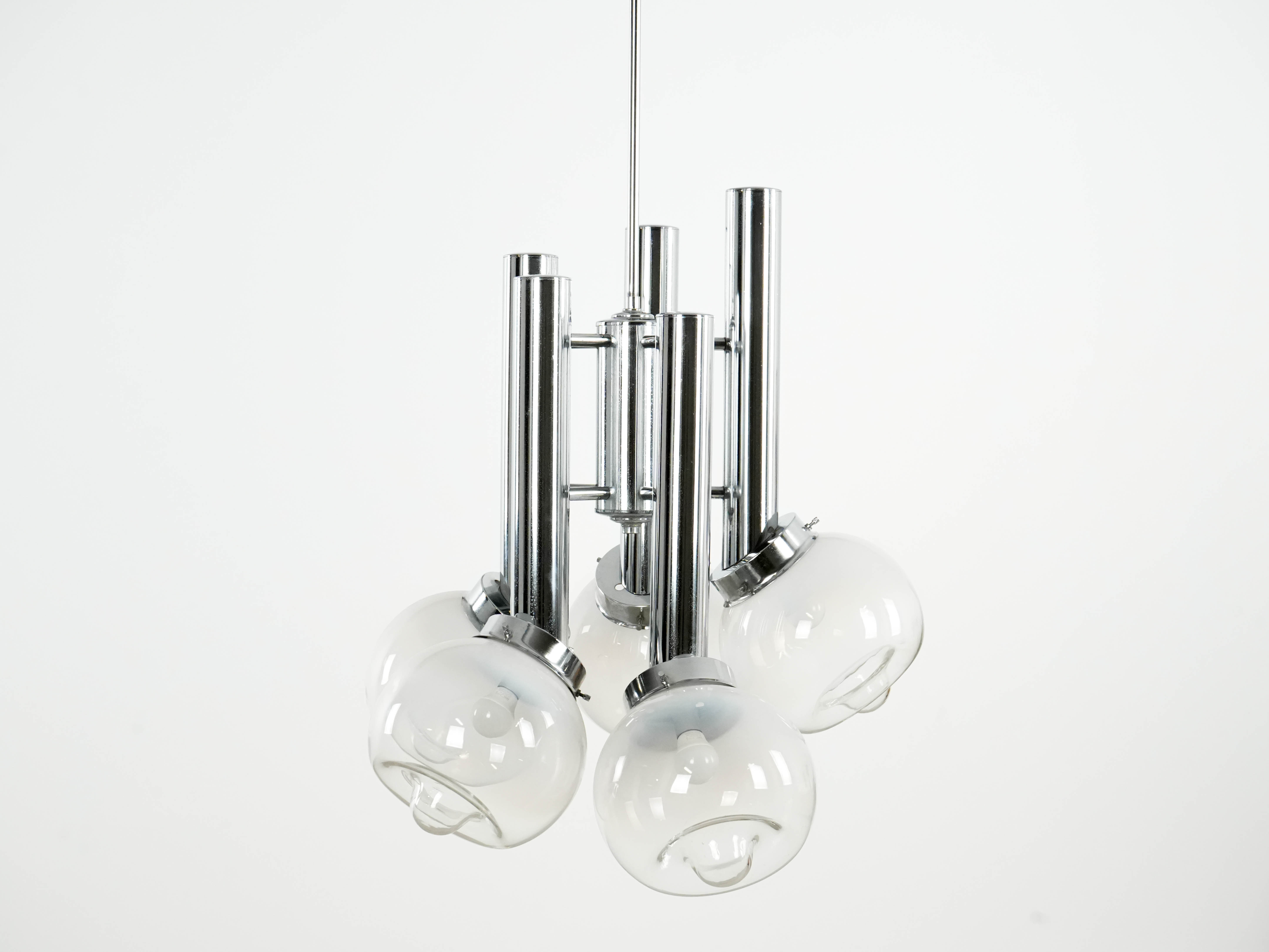 Lampadario bianco anni '70