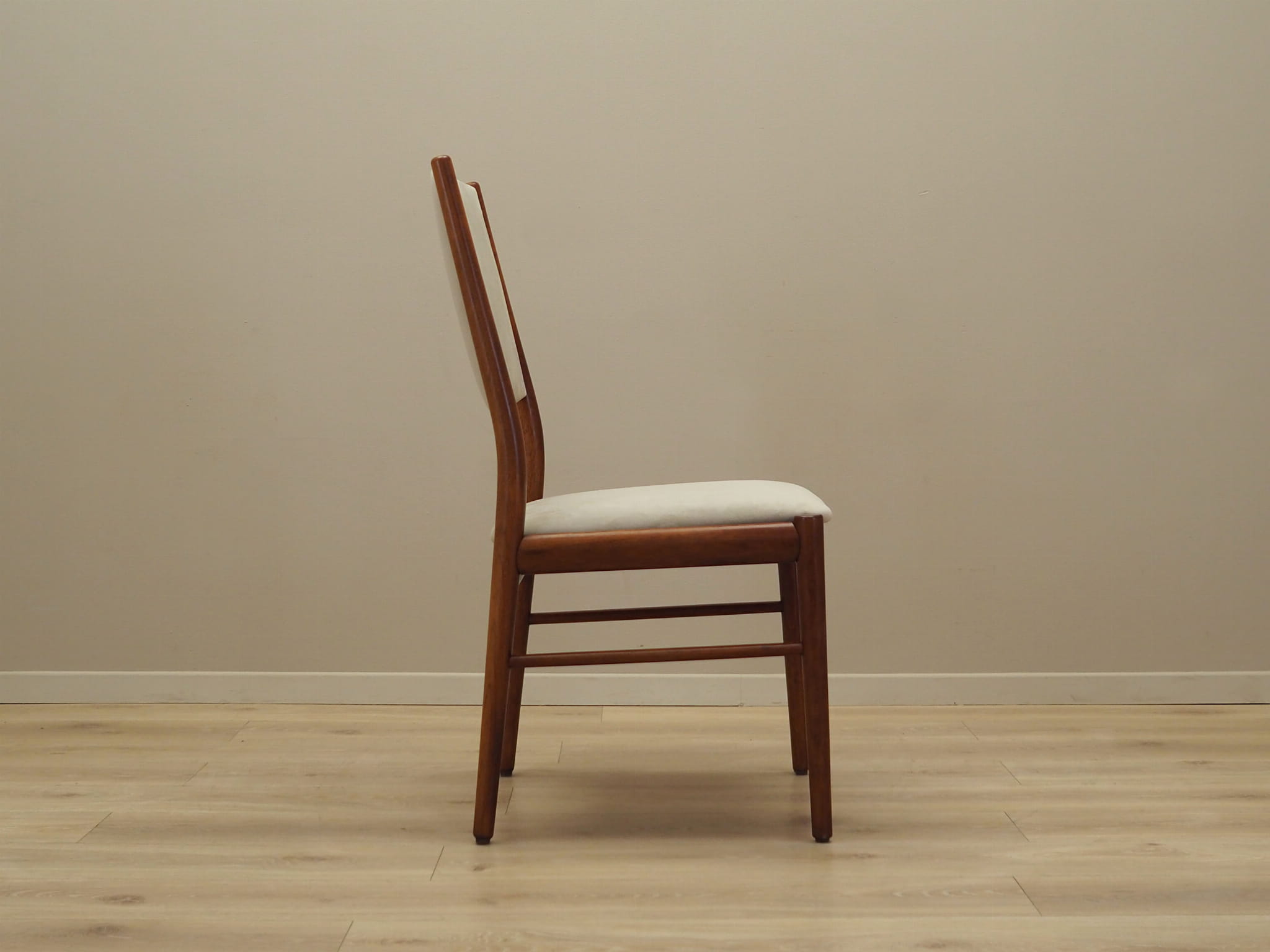 Set of six Mahogany chairs 1970s
