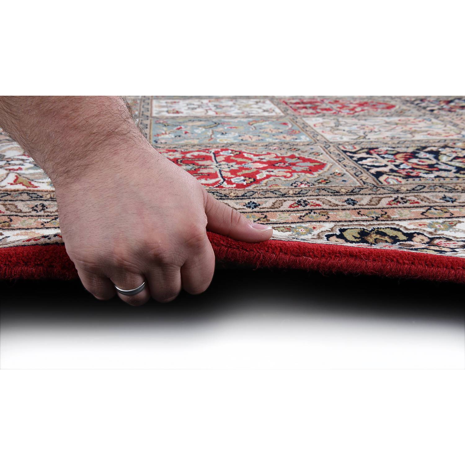 Benares Bachtiari Rug New Wool Red 60 x 90 cm
