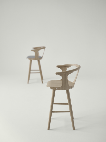 In Between SK9 Bar stool Oak
