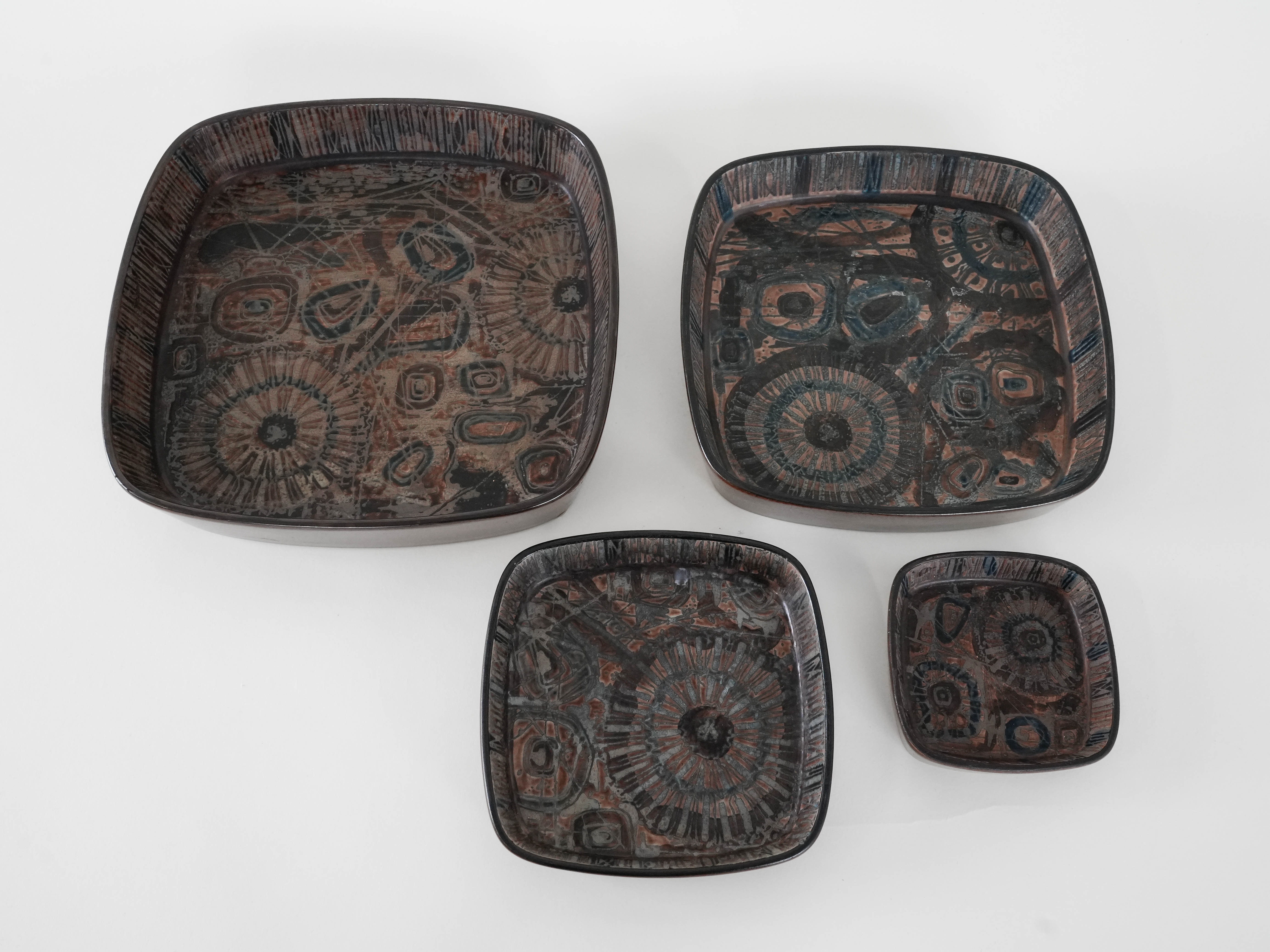 Read Ceramic bowl Brown 1970s