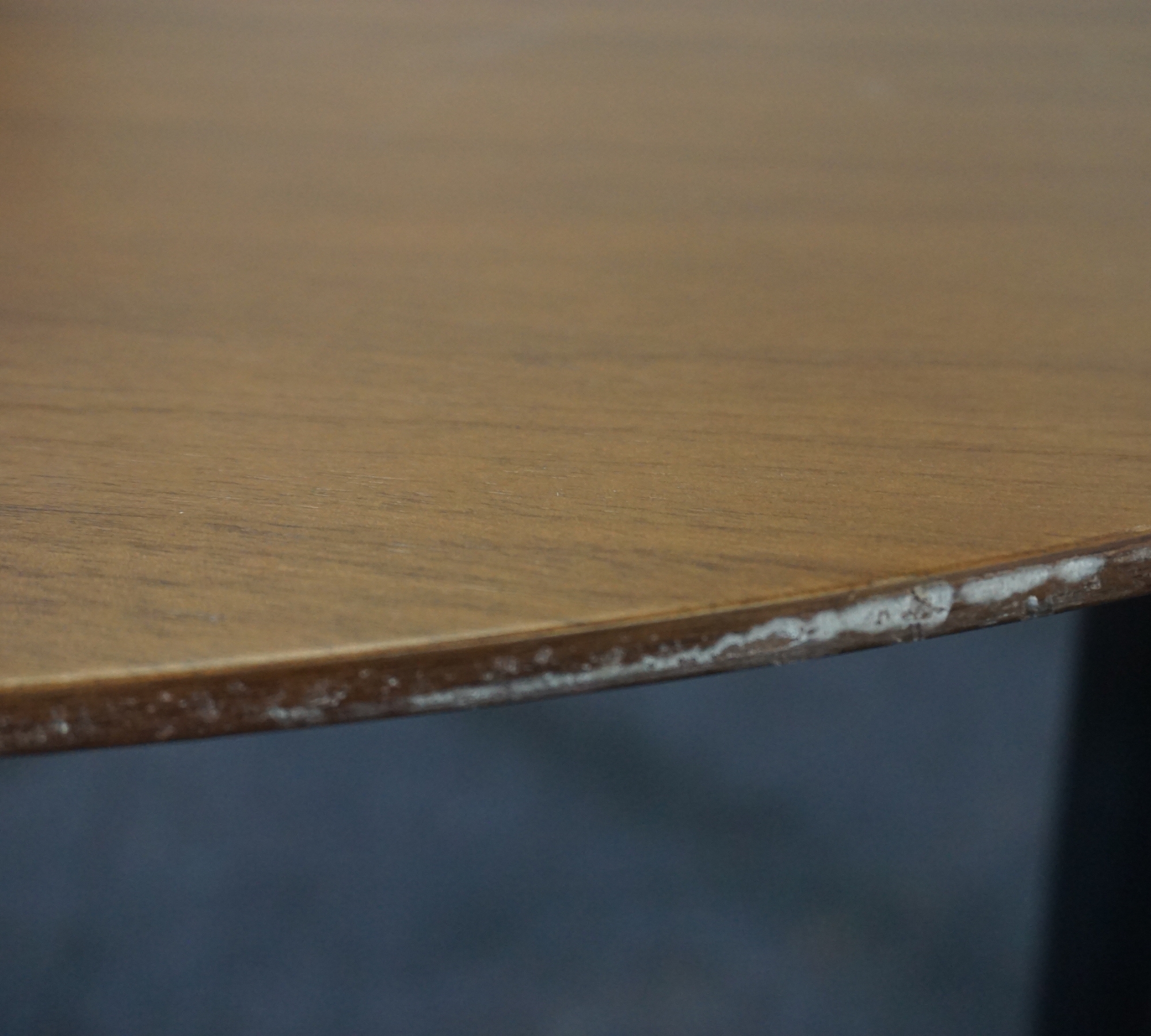 Crawford Coffee Table Walnut Ø 90cm