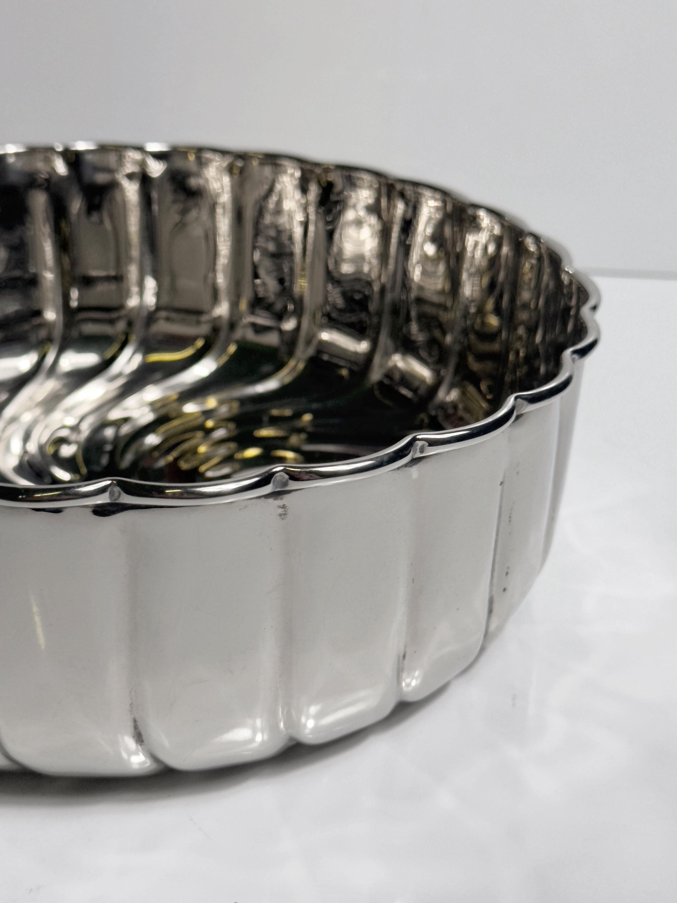 Vintage Silver-plated Bowl Metal Spiral 1980s