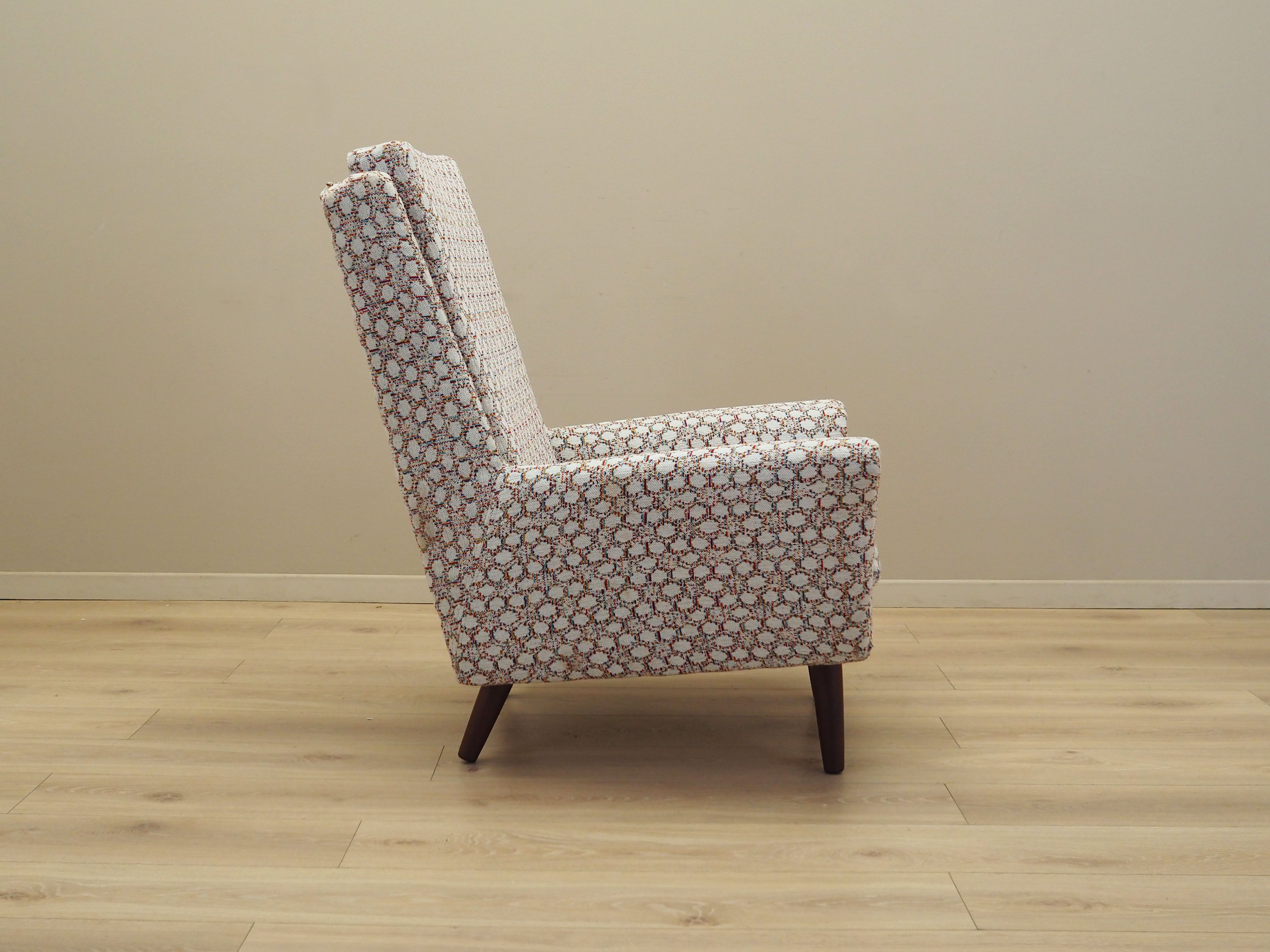 Poltrona beige anni '70