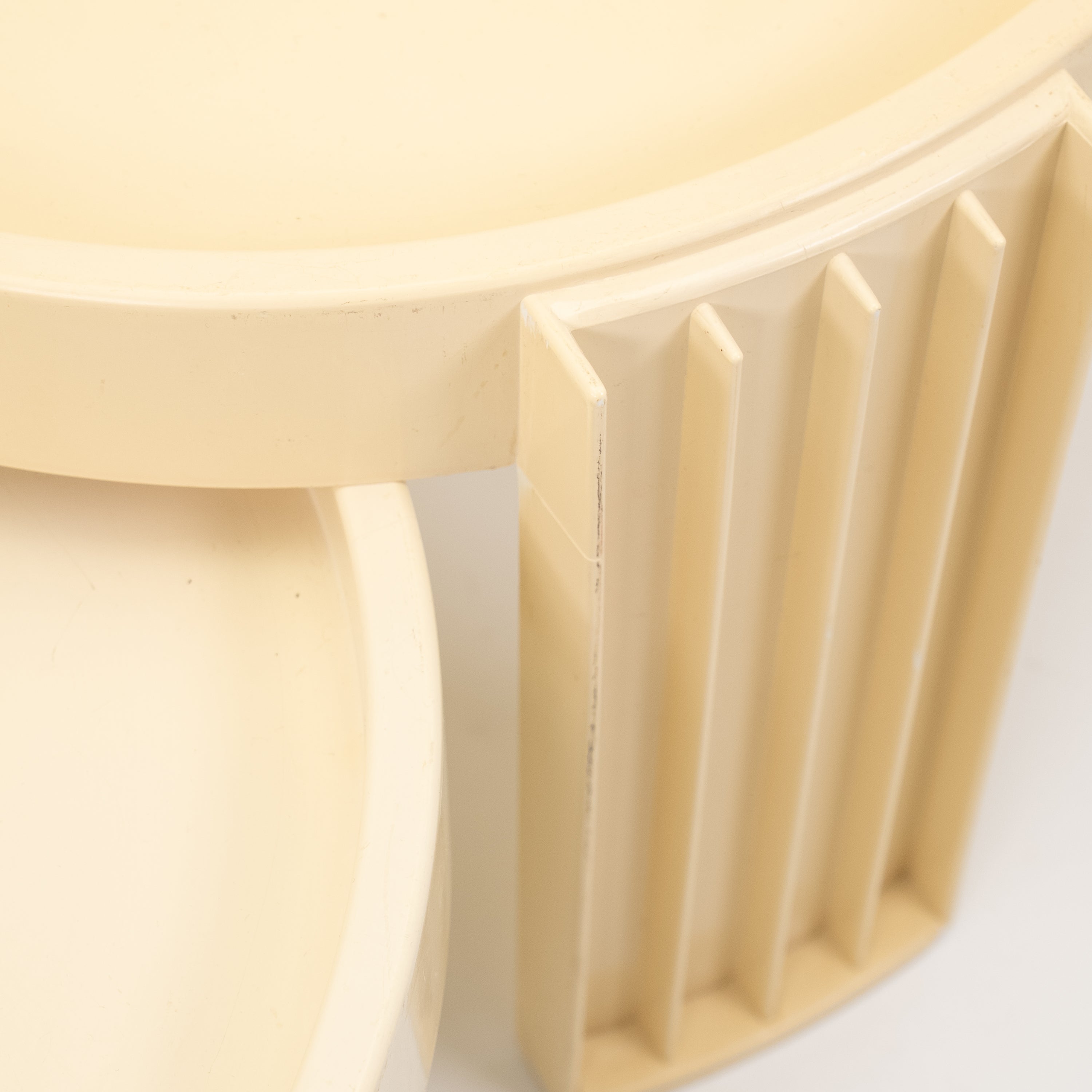 Cassina 780/783 Couchtisch 2er-Set Offwhite